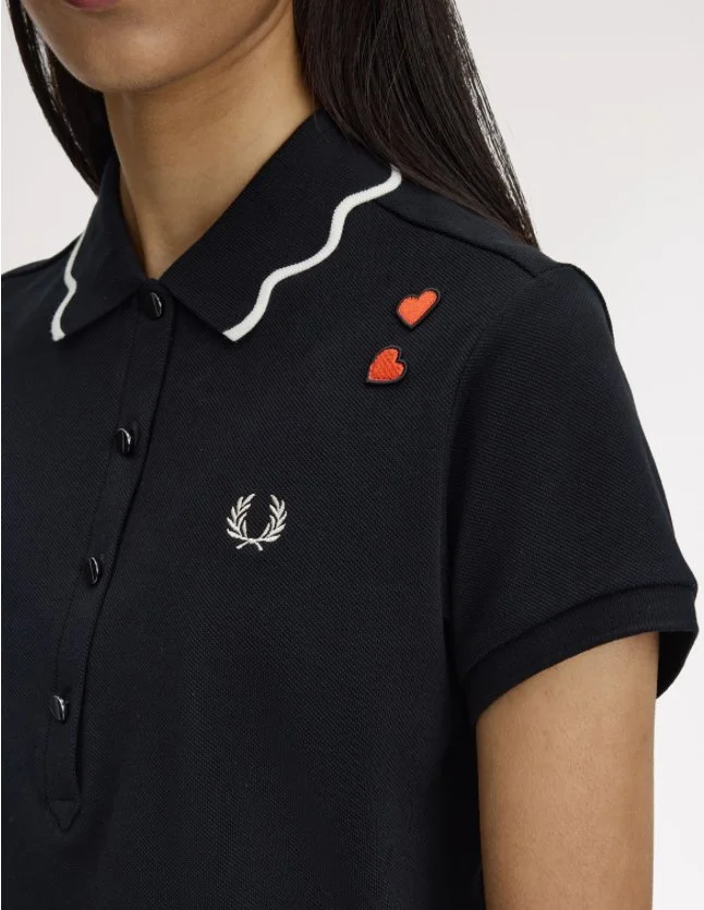 SIZE 14 ONLY- FRED PERRY X AMY WINEHOUSE Scallop Cropped Polo- BLACK