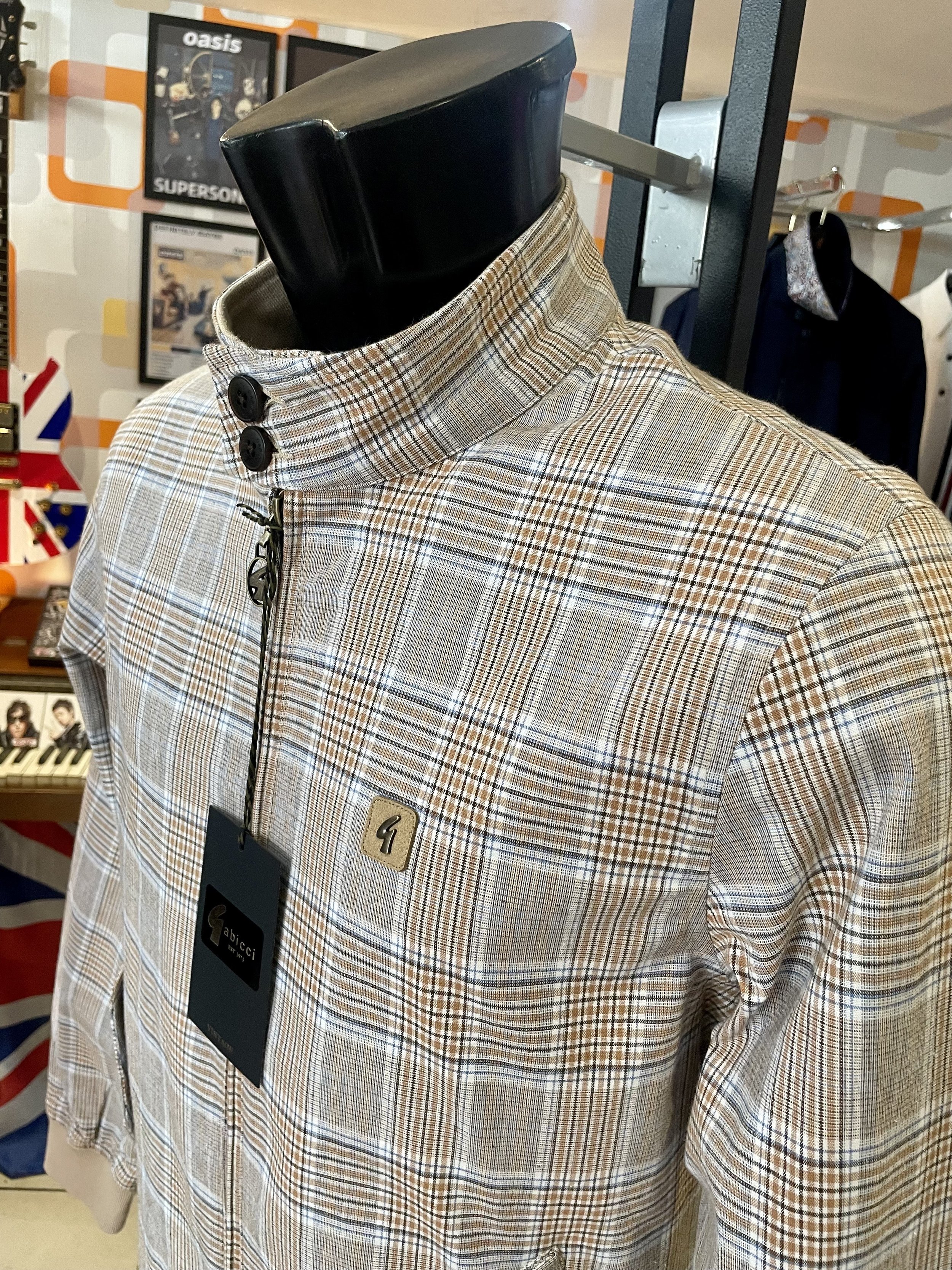 GABICCI VINTAGE "Hadrian" Premium Check Harrington- LATTE