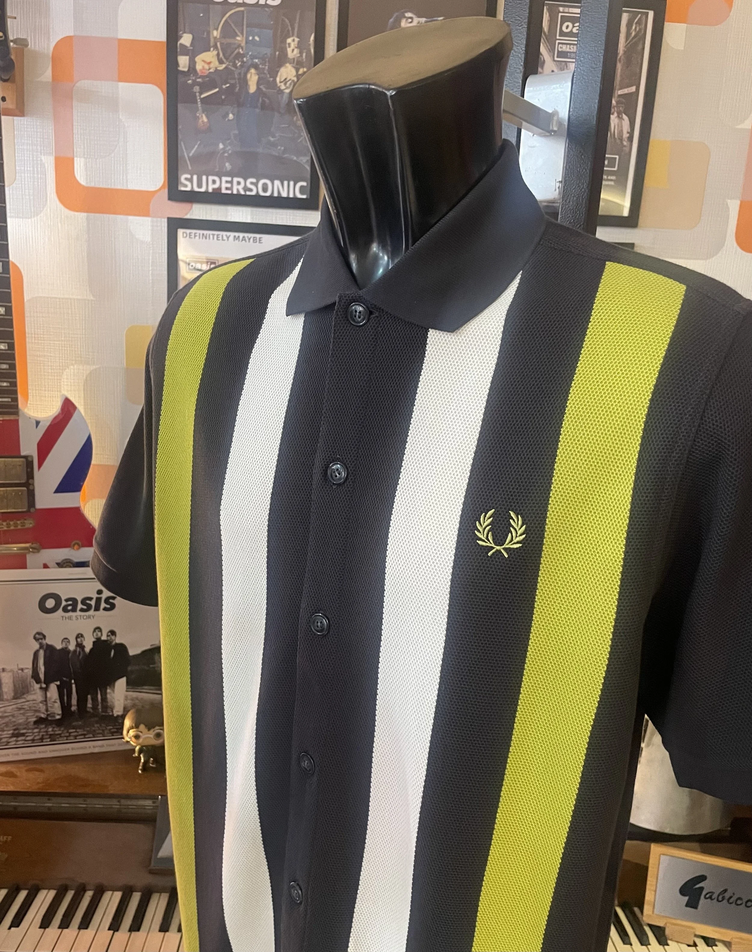 FRED PERRY Premium Button-Thru Polo- CHARCOAL/TENNIS BALL