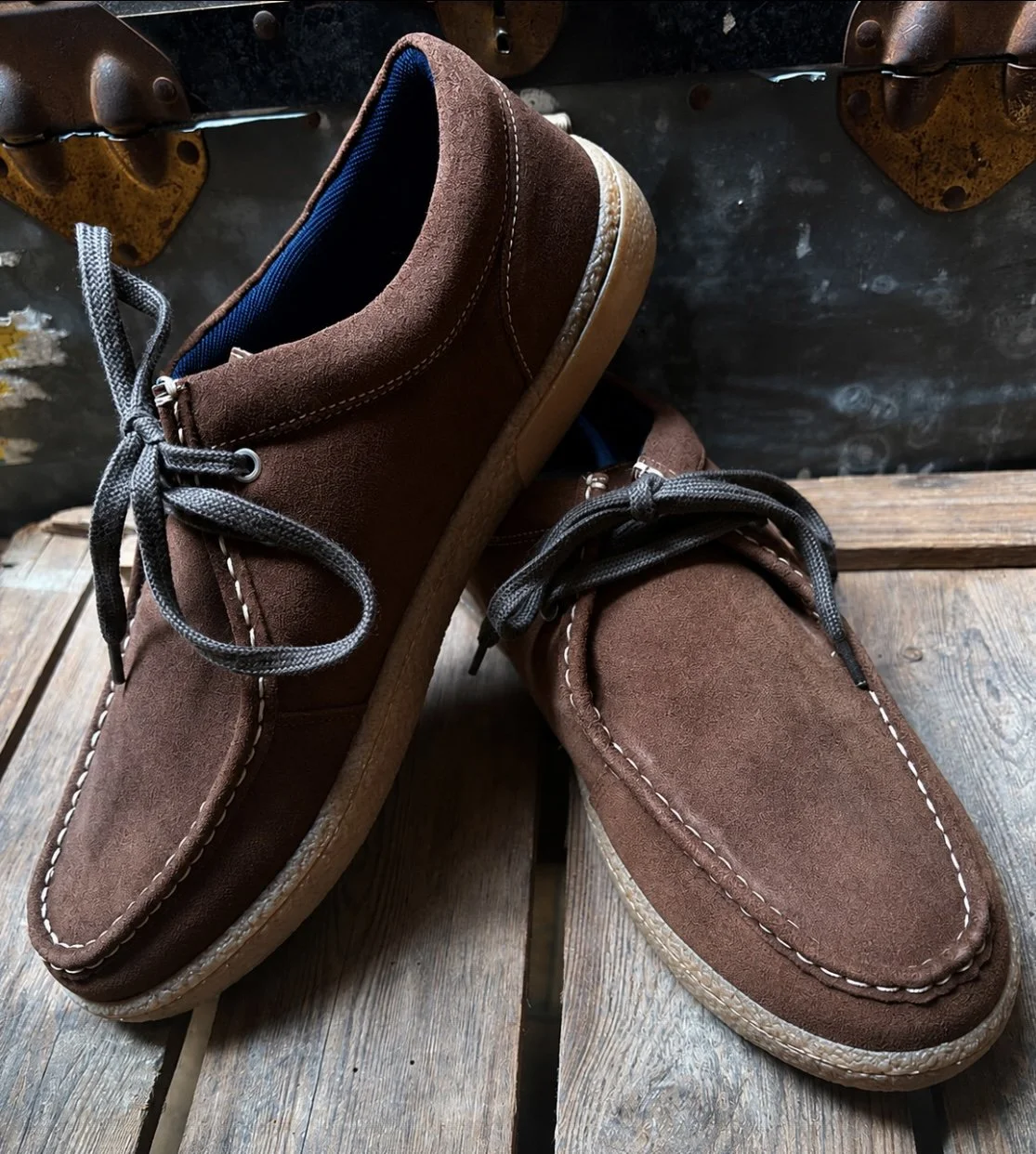 "Sally Cinnamon" Suede Pastie Shoe- BROWN