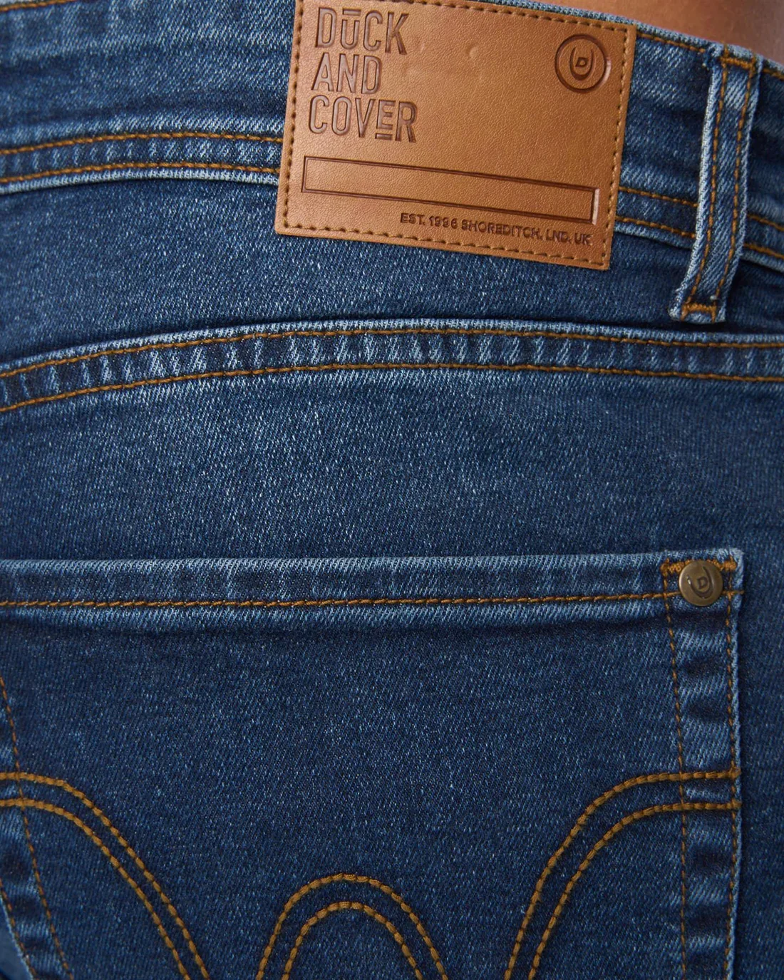 DUCK & COVER Straight-Fit "Arcadian" Jeans- MID WASH