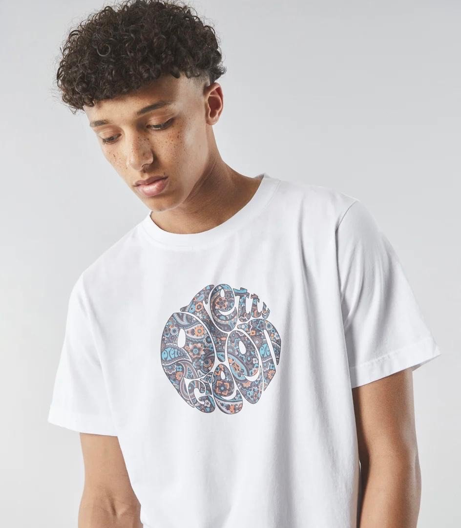 SIZE MEDIUM ONLY-PRETTY GREEN "Wonderwall" Paisley Crew Tee- WHITE