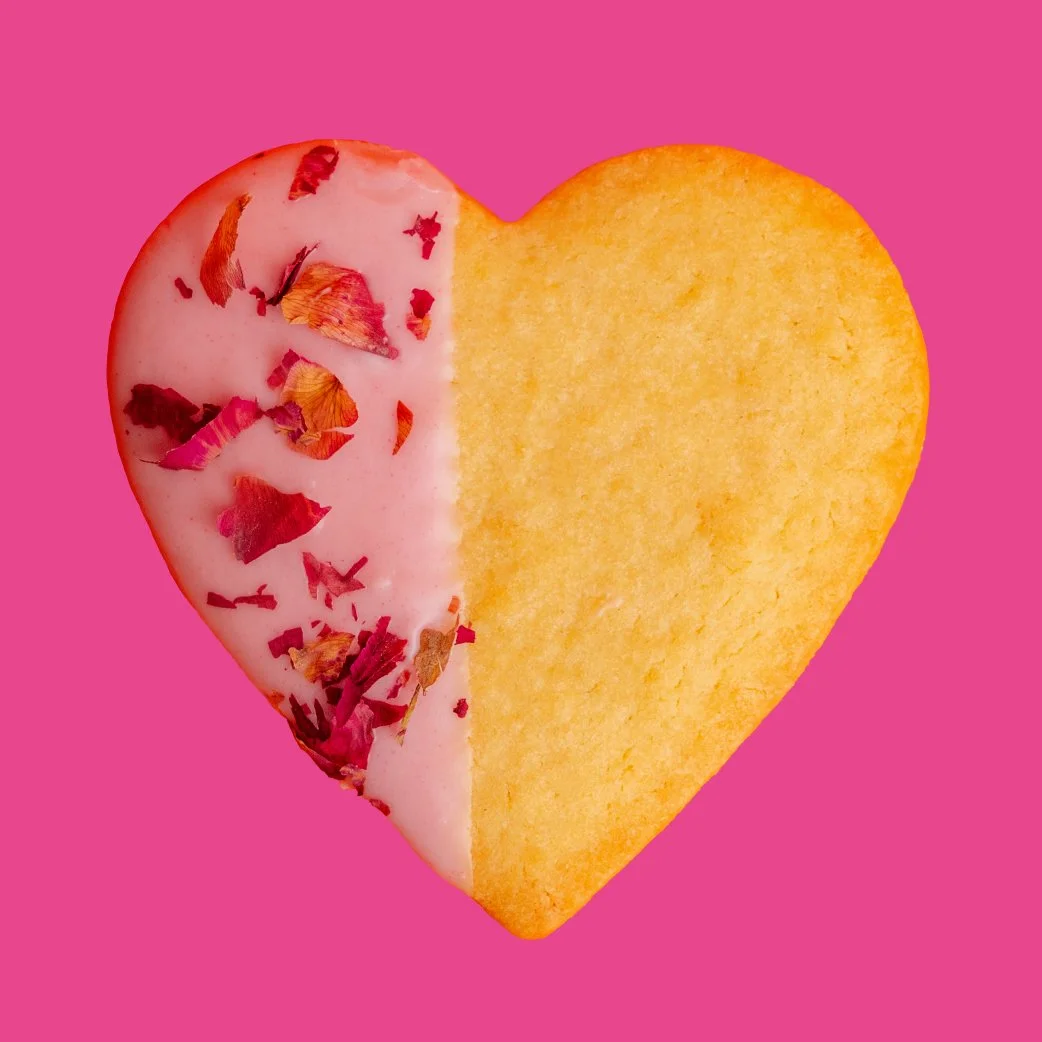 STRAWBERRY ROSE COOKIE