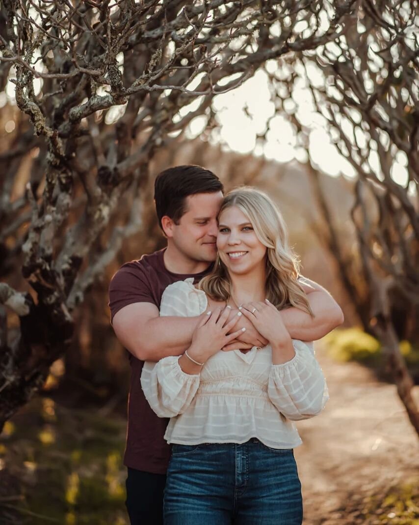 Happy Wedding Day, Meghan + Will!!

@meghan__quinn @will_ohmer 

#mountainengagement #ncphotographer #northcarolinaphotographer #adventuresession #weddingday