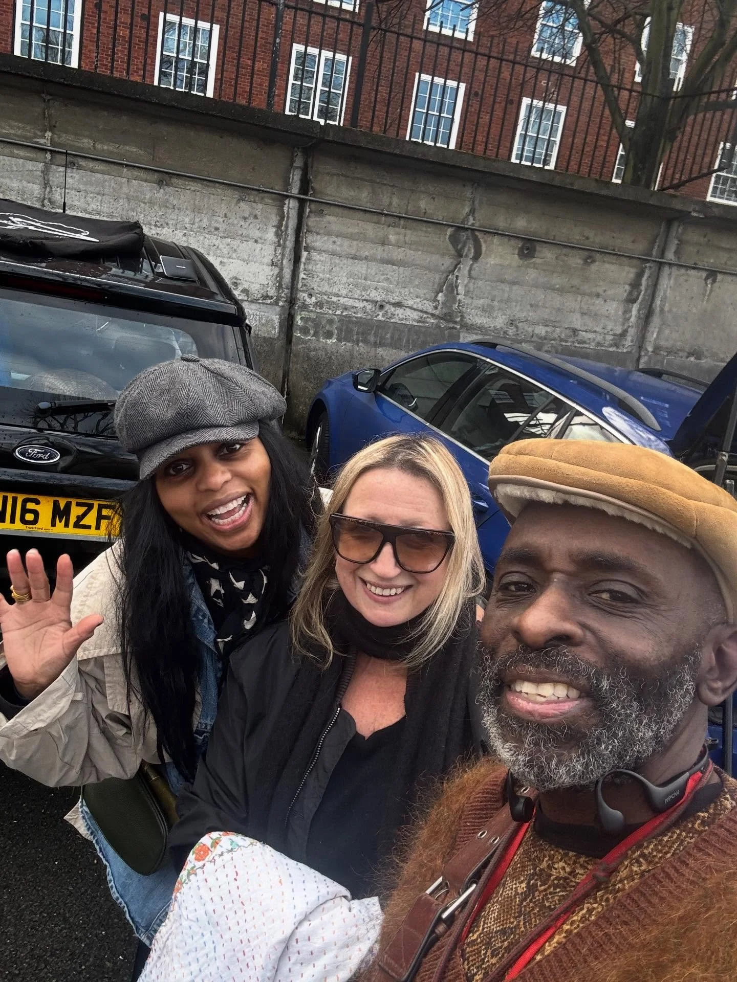 A Quick Visit to to @capitalcarbootsalepimlico 

24 hours later still sorting new season and forthcoming fairs 

#gettingkindahectic 😰