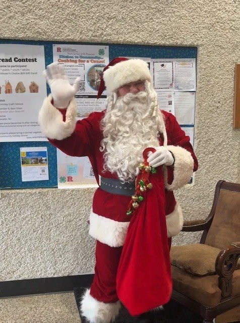 santa.jpg