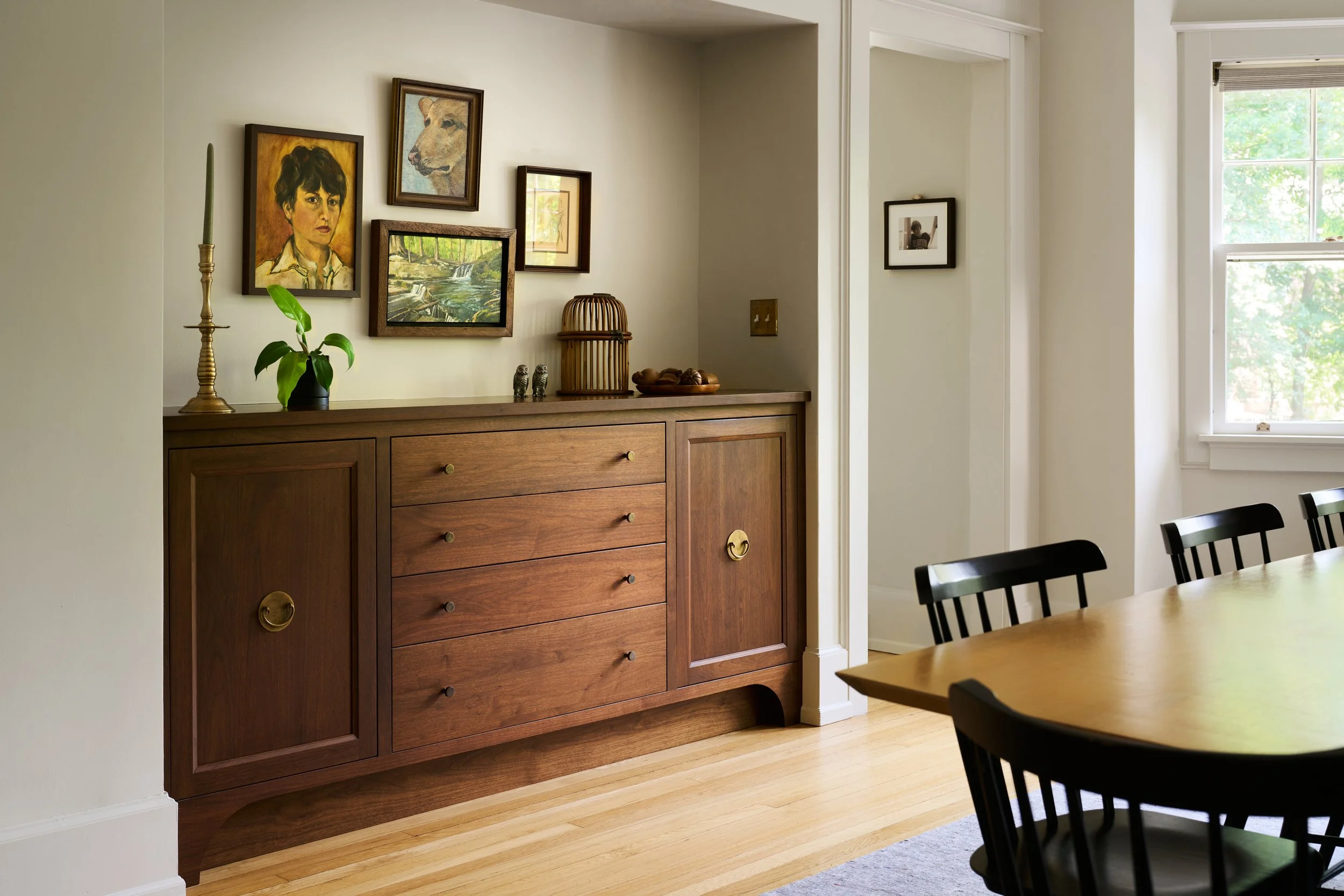 2880 FAIRFAX RD-SHARON SANDERS-DINING ROOM BUILT IN-02-COMP.jpg