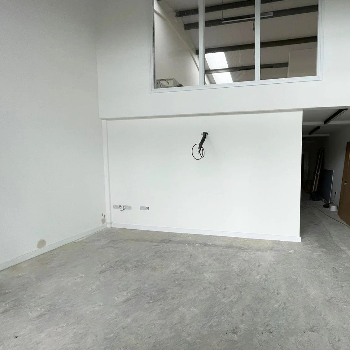 Project Update - Witcombe Health, Martock

We are currently undertaking works for Witcombe Health, a new-build healthcare facility in Martock. Scope of works includes soundboard-partitioned walls, second-fix carpentry, and paint finishes. The complet