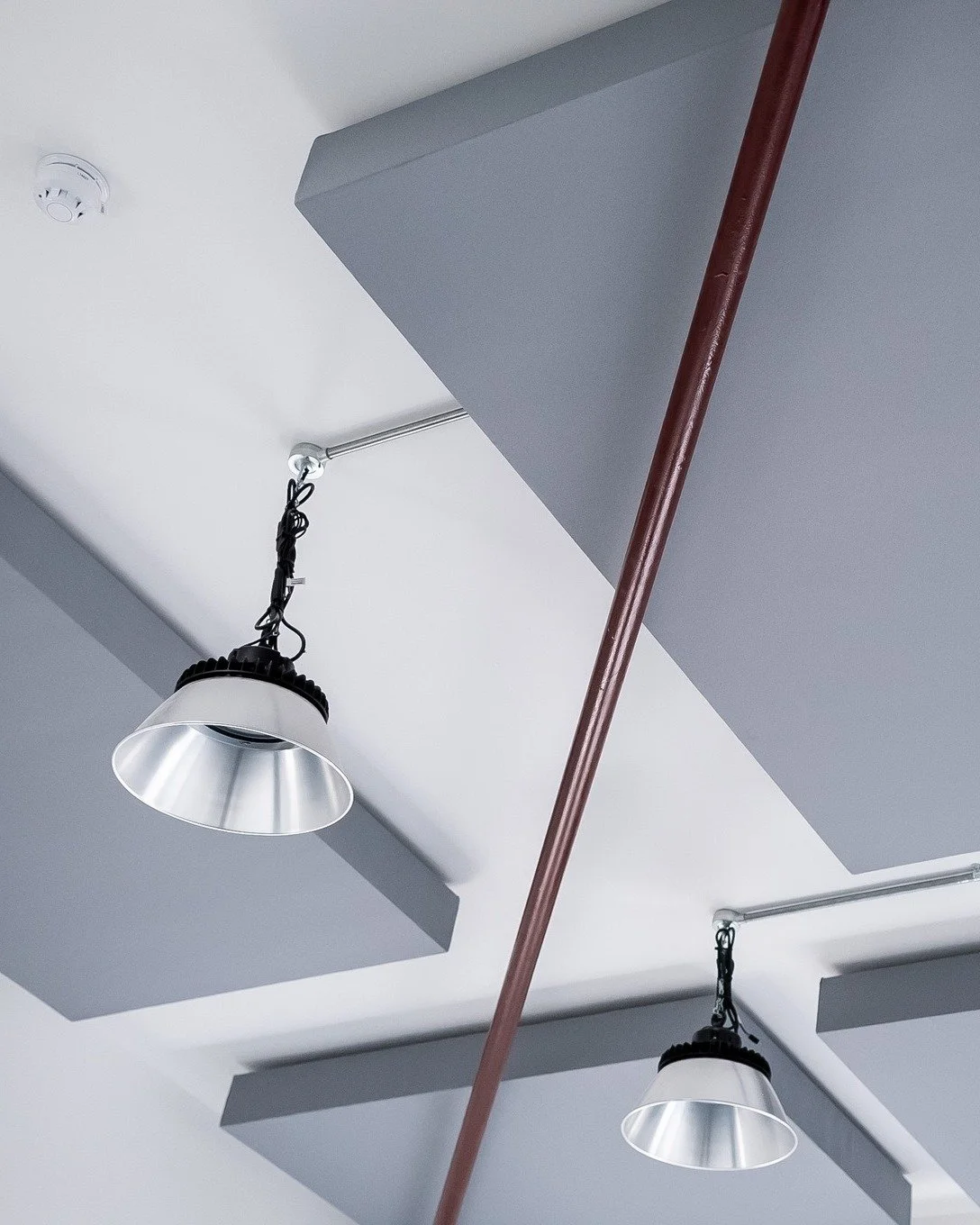 How Do Acoustic Panels Improve Day-to-Day Experience for Individuals with Mental Health Needs?

During a recent renovation project at a residential and day-service facility supporting individuals with mental health needs, the client approached us wit