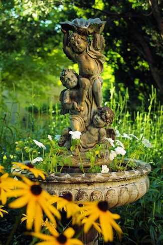 Enjoy the summer garden blooms at National House Inn