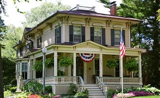 Marshall is the home of "The Granddaddy of Historic Home Tours." It takes place on the second weekend of September and a Candlelight Tour on the second weekend of December. Read more about the tours .