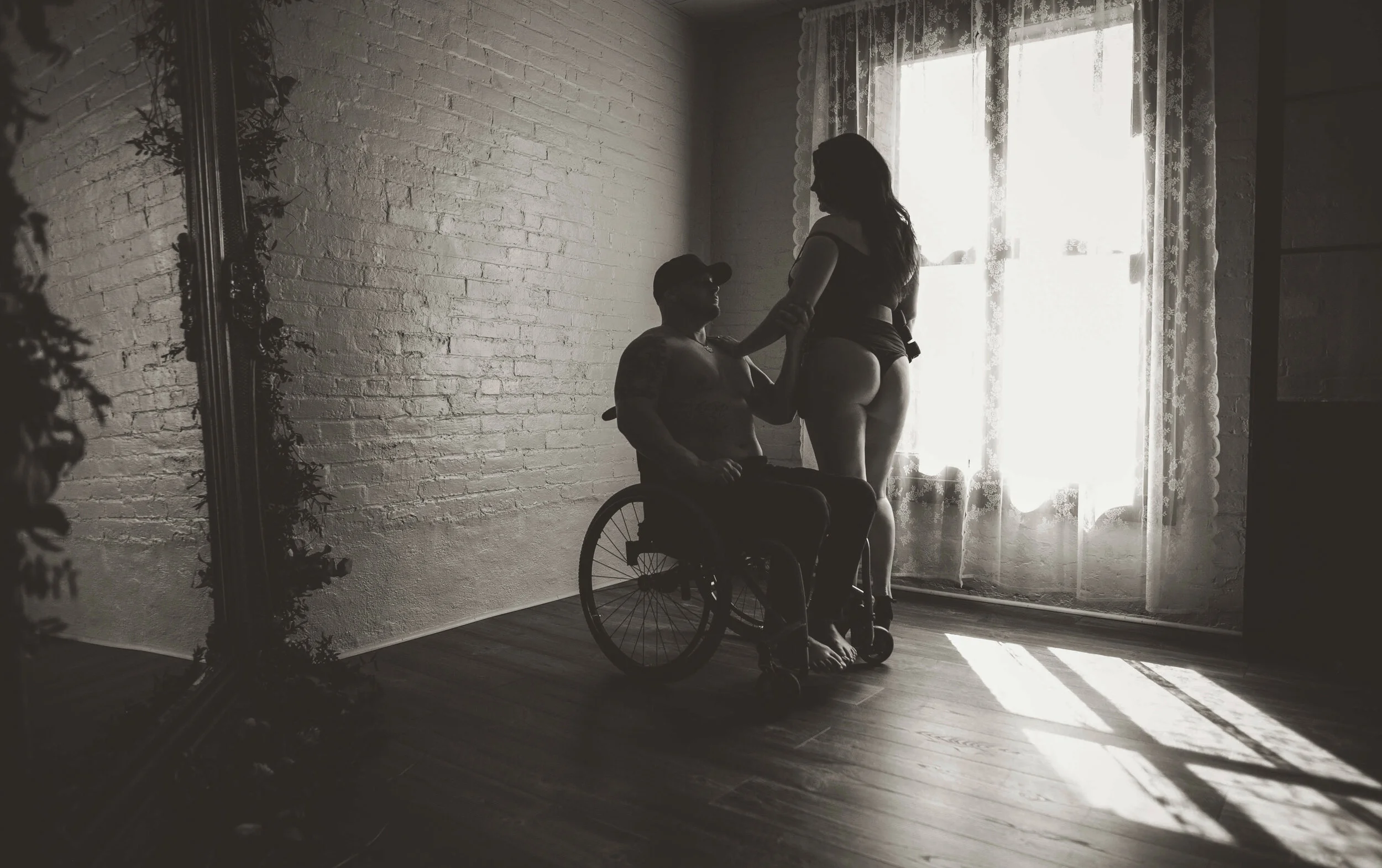 Bella-Rosa-Blog-my-couples-boudoir-session-with-my-partner-13.jpg