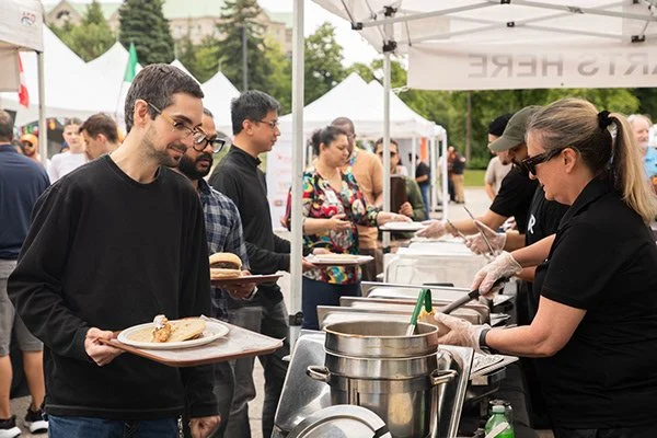 Service - Buffet Line with Poutine