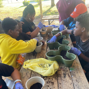 Youth Environmental Leadership Initiative Inspires Youth to Take Action for Their Community