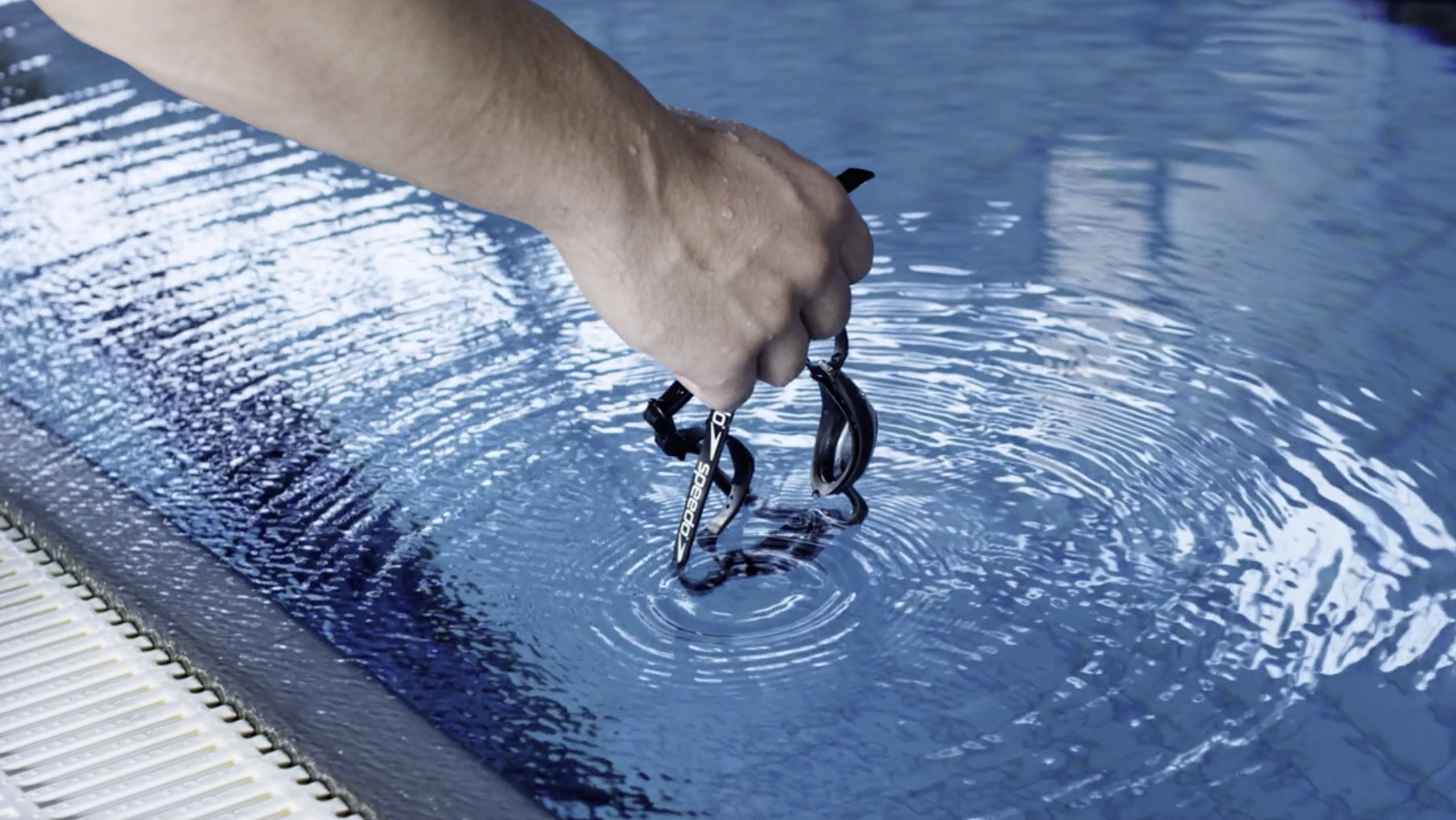 FS swim cinemagraph 03