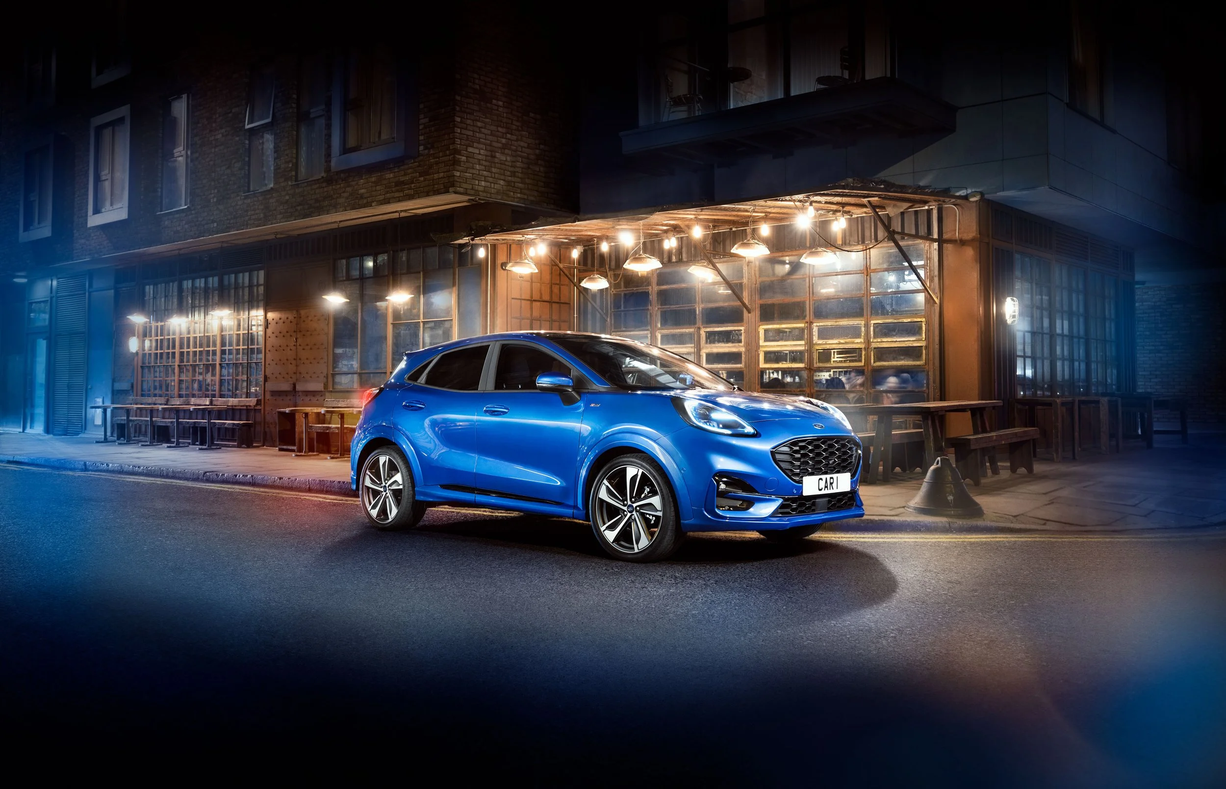 Ford_Avenuesixty7_RT_Blue.jpg
