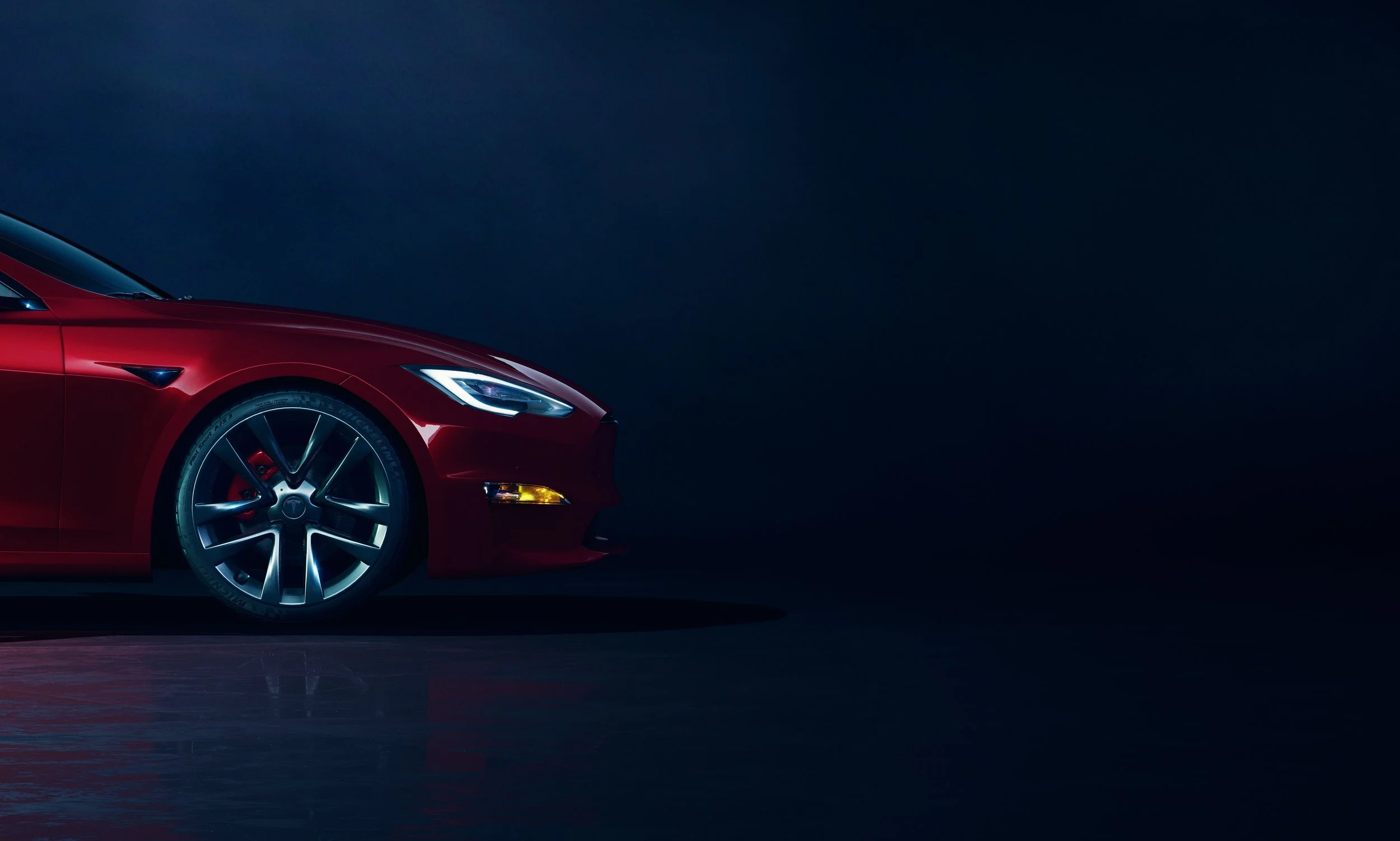 Tesla_Side_Front_RT_CGI_A67_Final.jpg
