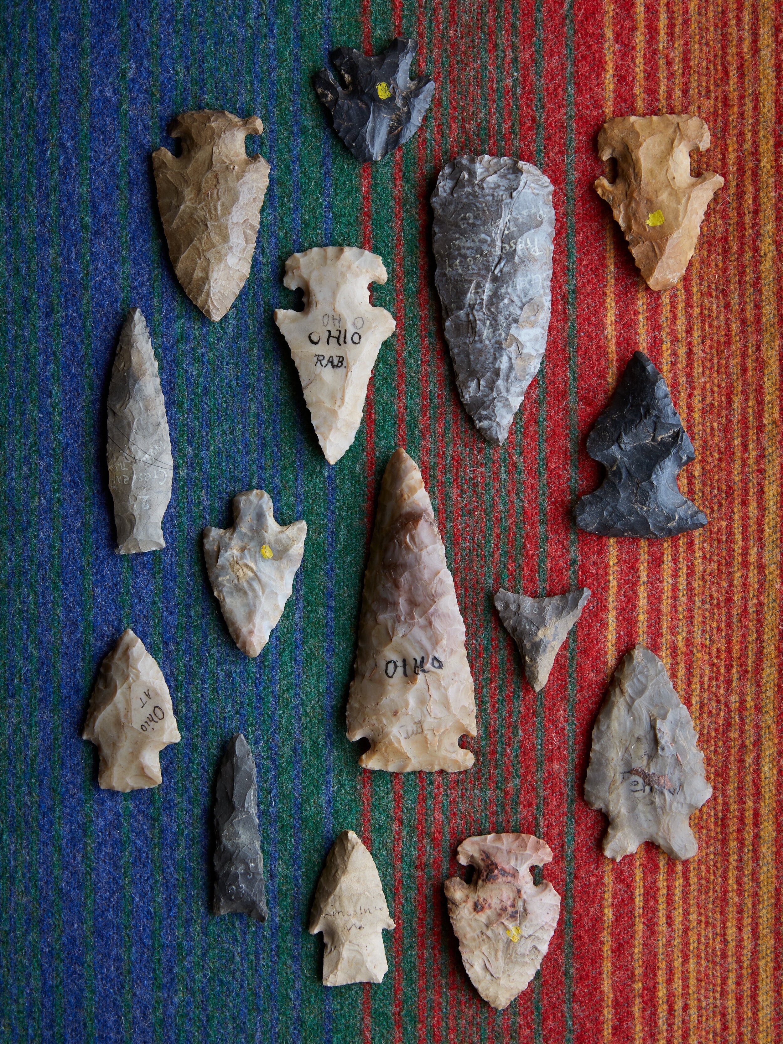 nativeamerican-arrowheads.jpg