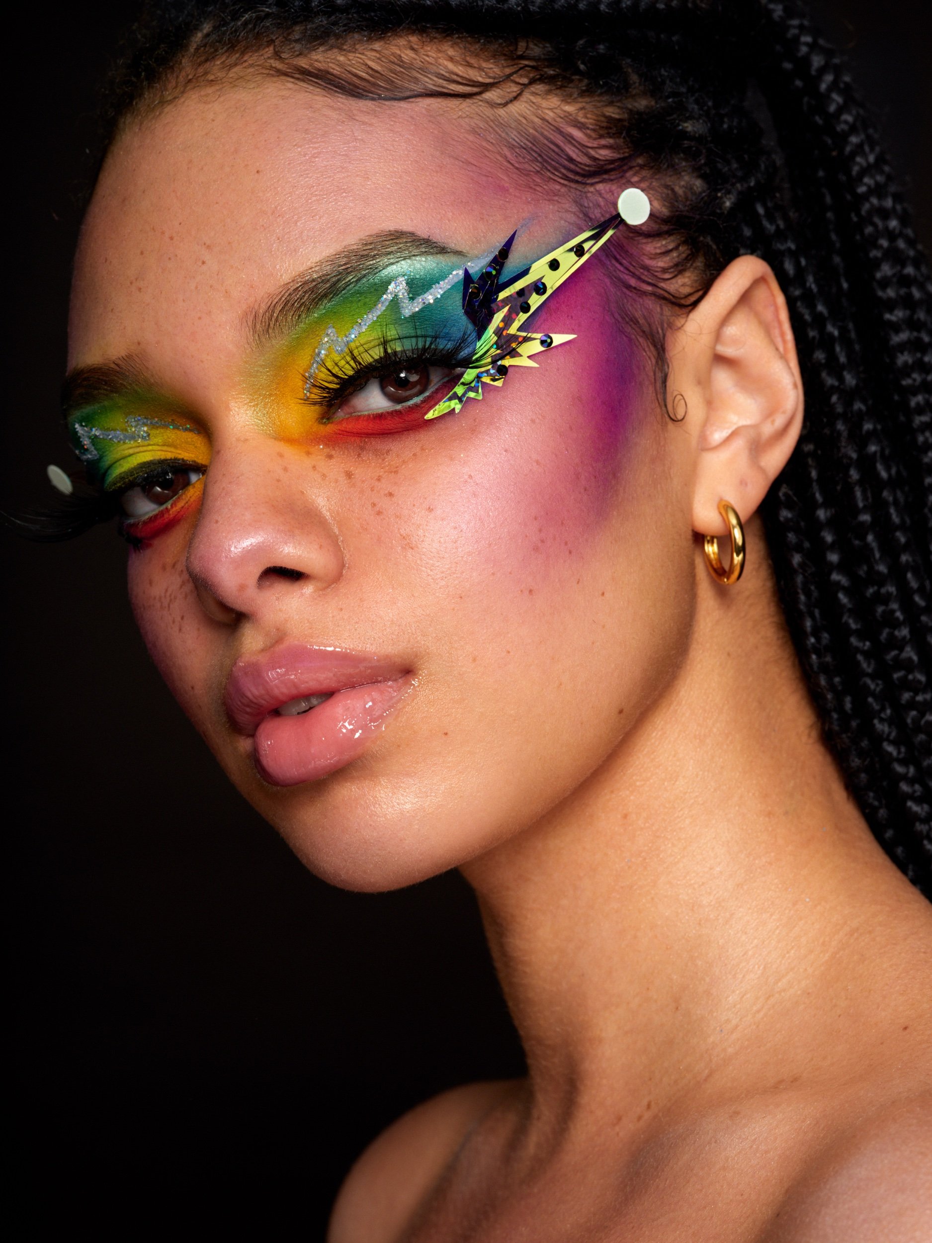Creative Makeup - Rainbow Electrica