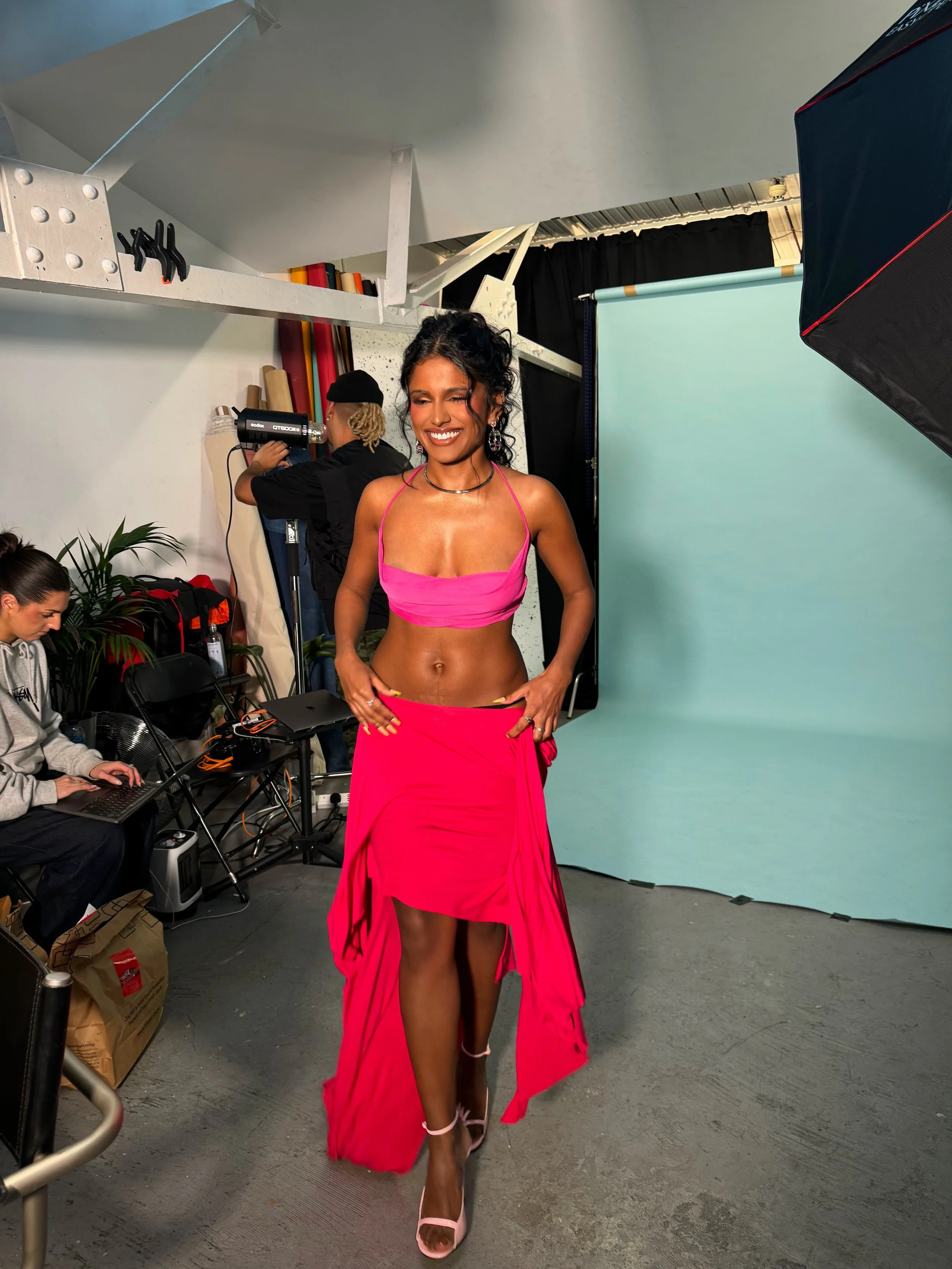 Facetune_05-02-2024-23-51-01.jpg