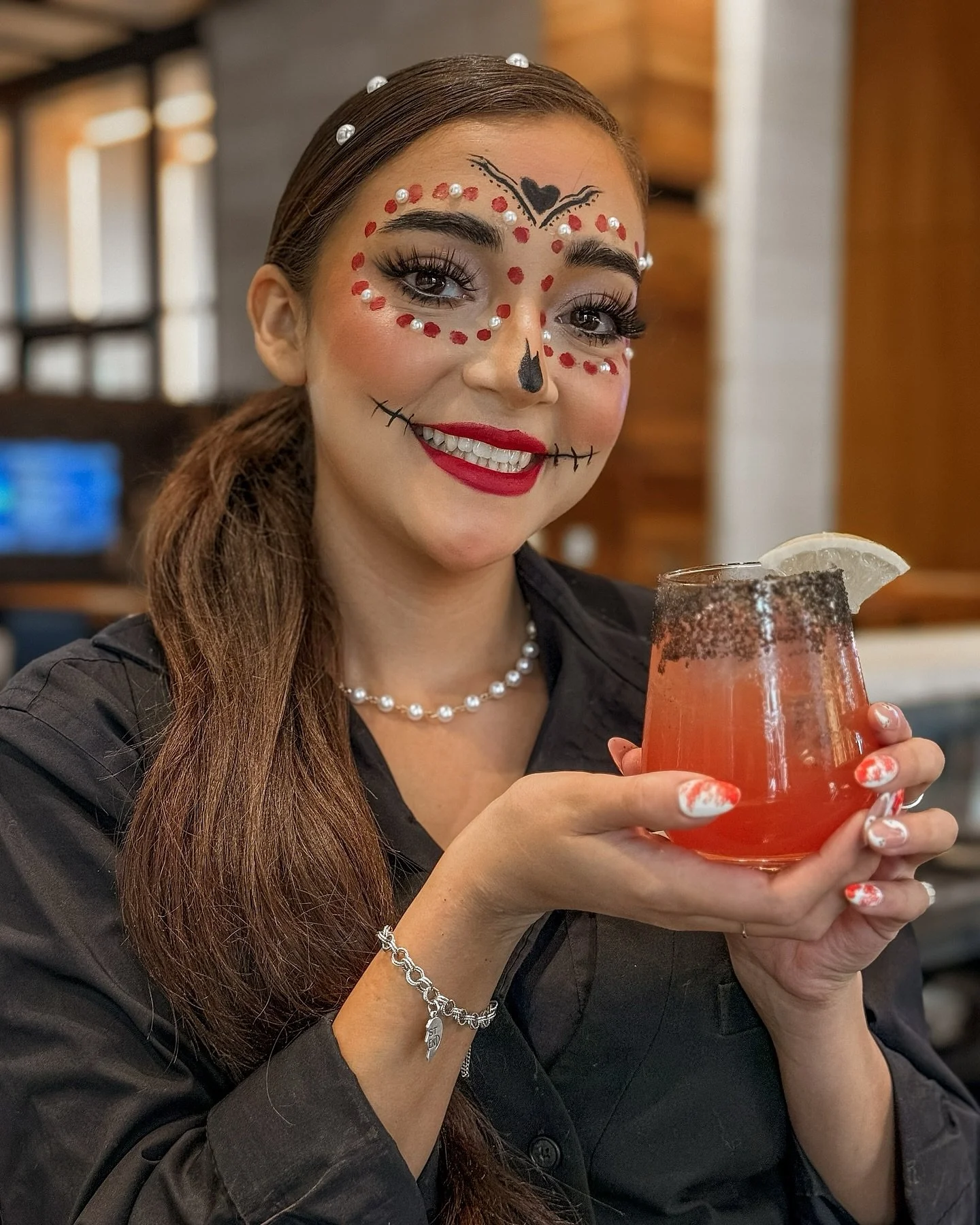 Join us for Dia de Los Muertos Brunch at Barrel &amp; Derrick, Sunday, November 2nd, 10 AM&ndash;2 PM! We invite you to enjoy brunch classics like our made-to-order Egg &amp; Omelet Station, Belgian Waffles, and Pancakes. For a festive twist, sample 