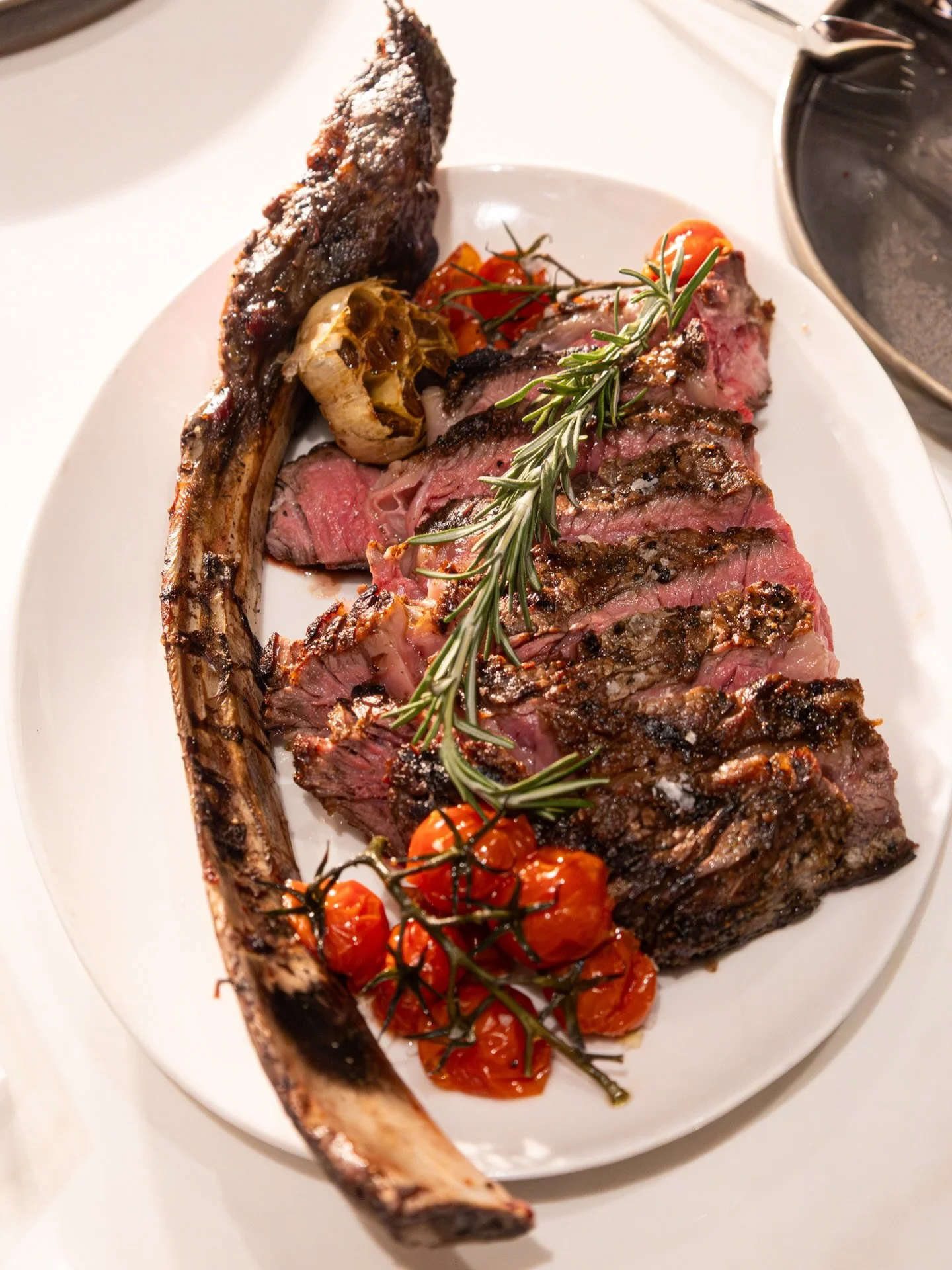 Discover Barrel &amp; Derrick&mdash;where exceptional cuisine meets warm hospitality. Our thoughtfully crafted menu delivers bold flavors and refined dishes designed to make every moment memorable. Whether it&rsquo;s date night or a celebration with 