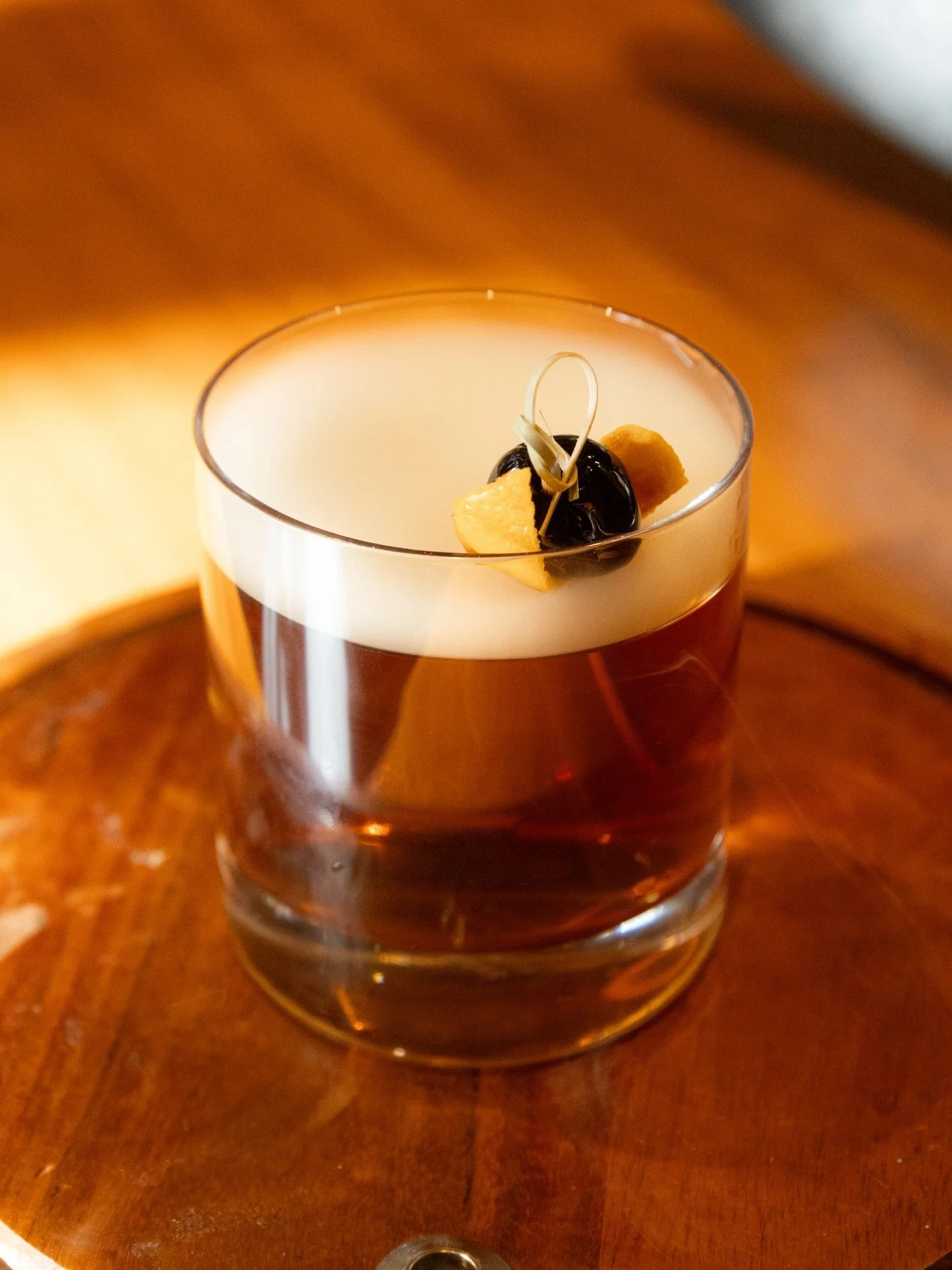 Unwind this evening with our signature Smoked Old Fashioned from the White Buffalo and enjoy the cozy ambiance of our Great Room Lobby.