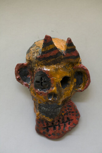 Ceramic Skulls06.jpg