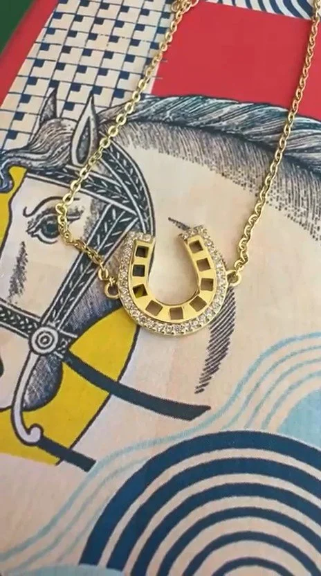 Horseshoe Stones-Gold.jpg