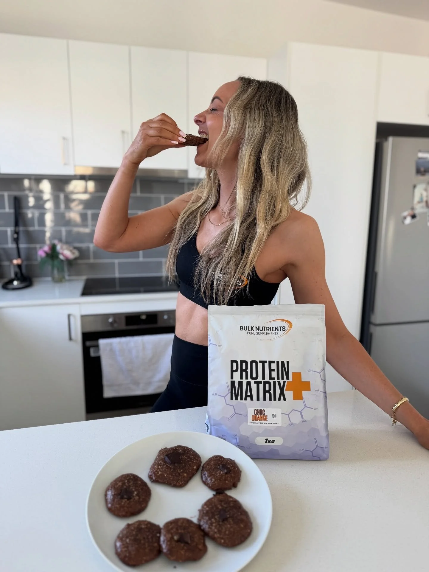 Love Chocolate Orange?! 🍫🍊

Me too! It&rsquo;s such a nostalgic childhood flavour, and I&rsquo;m so excited that @bulknutrients has created a new Choc Orange flavour to satisfy my childhood taste buds! 

Coming in both Protein Matrix and WPC, what 