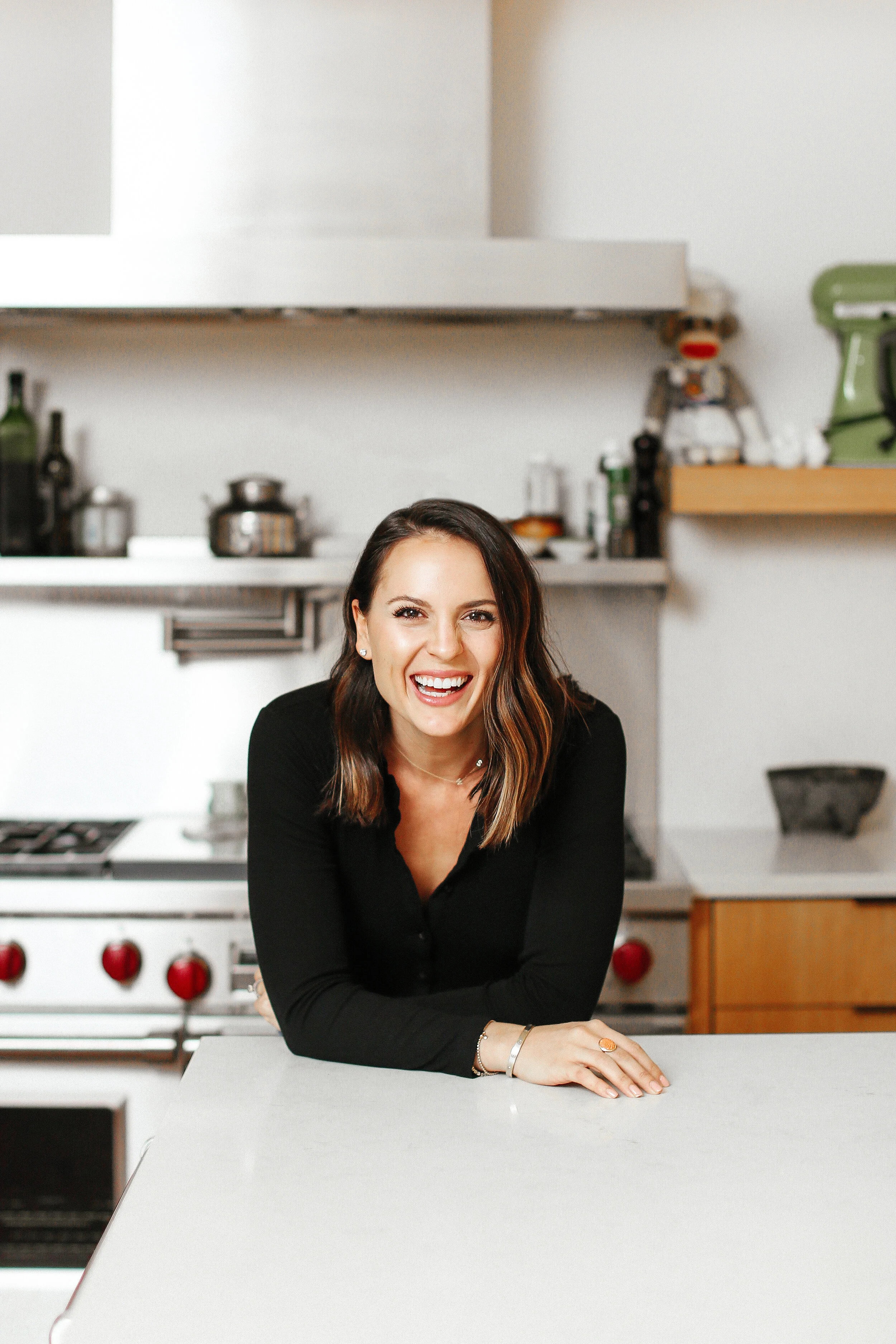 Episode 18: Alex Snodgrass, Blogger &amp; Author of The Defined Dish. Getting real on how she created a New York Times Bestselling cookbook, vulnerability and more