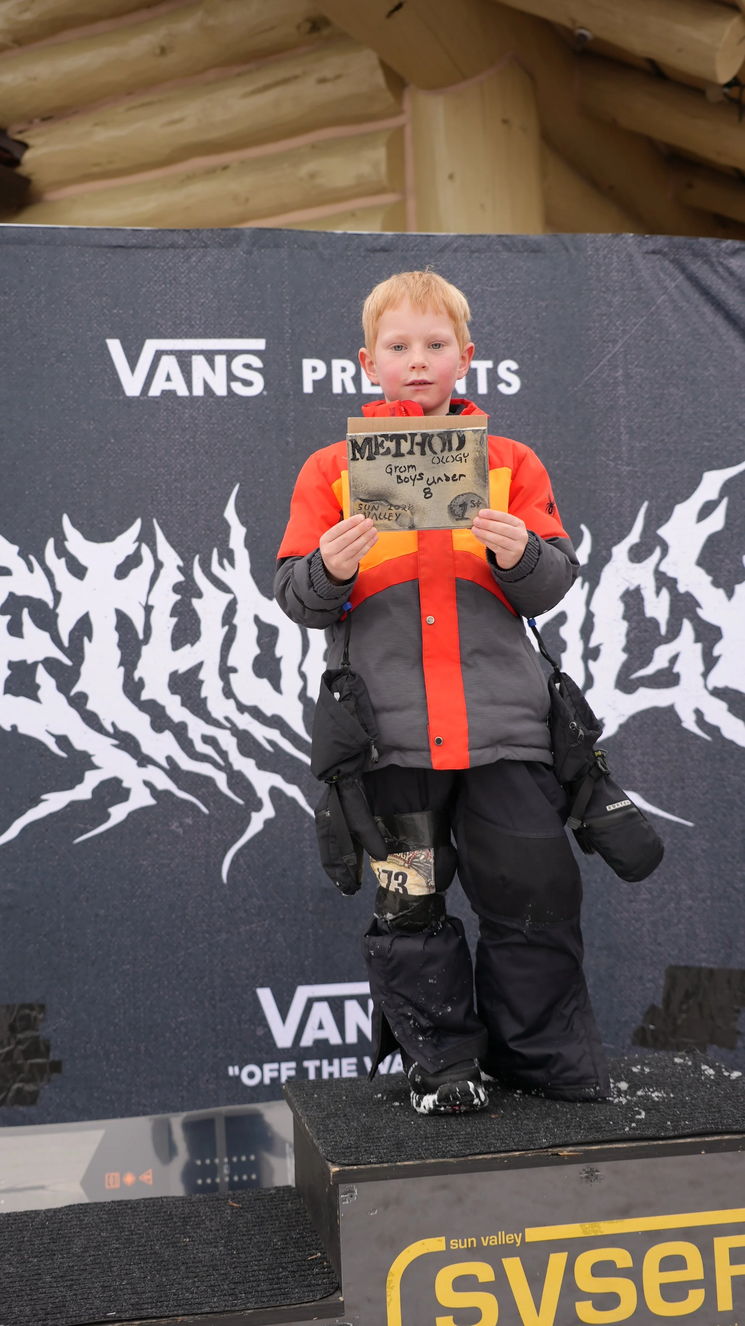 grom under 8.JPG