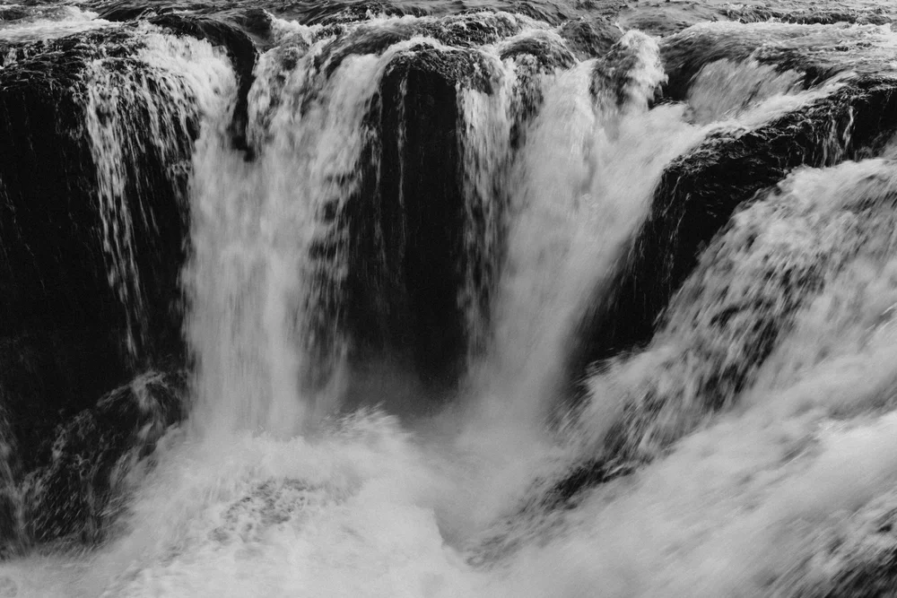 ISLAND_ZARI 2019_SUM_04.jpg