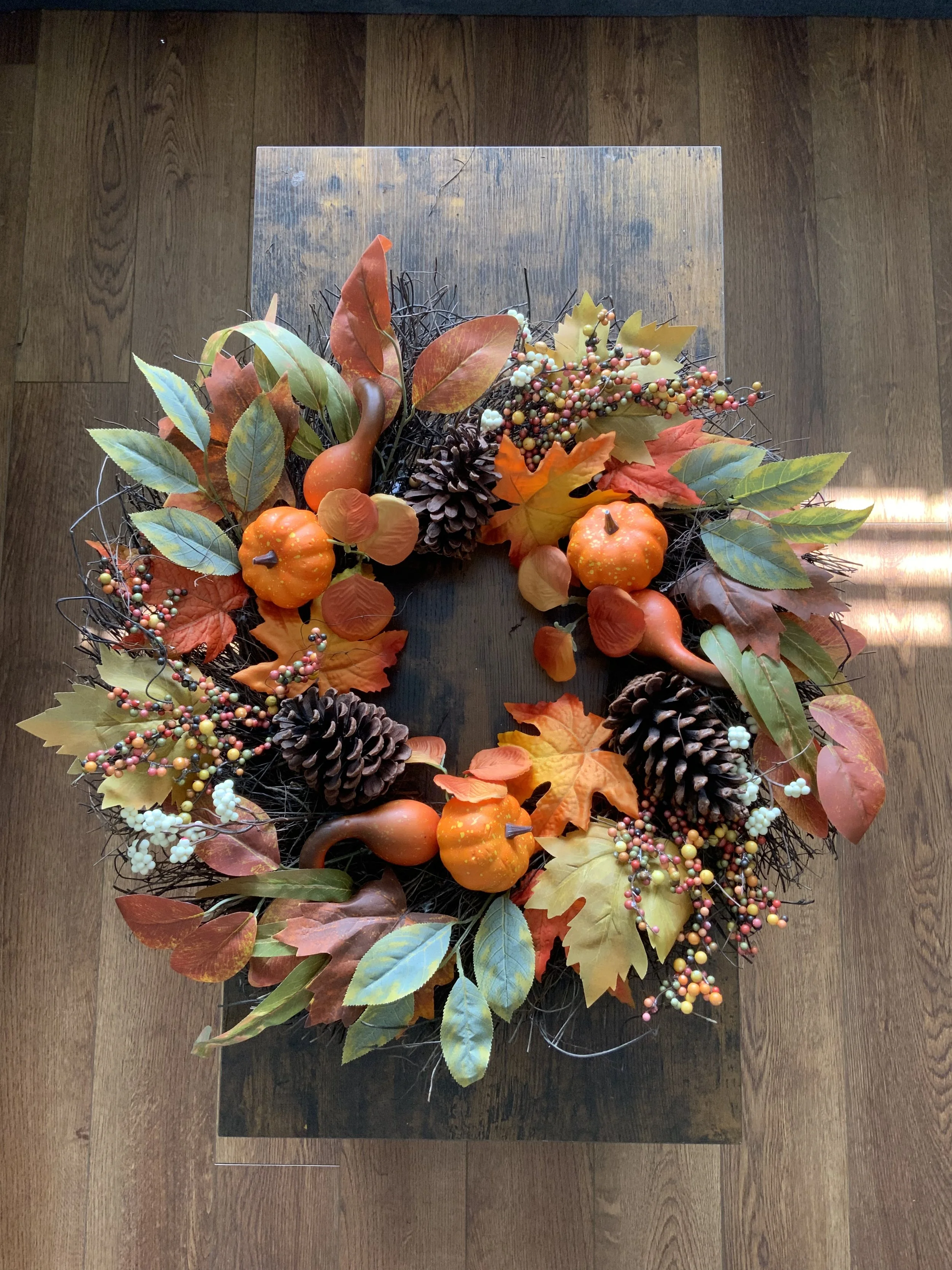 CW26675 SUNBURST PUMKIN WREATH