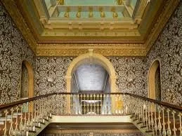 la bassa mansion 2.jpg