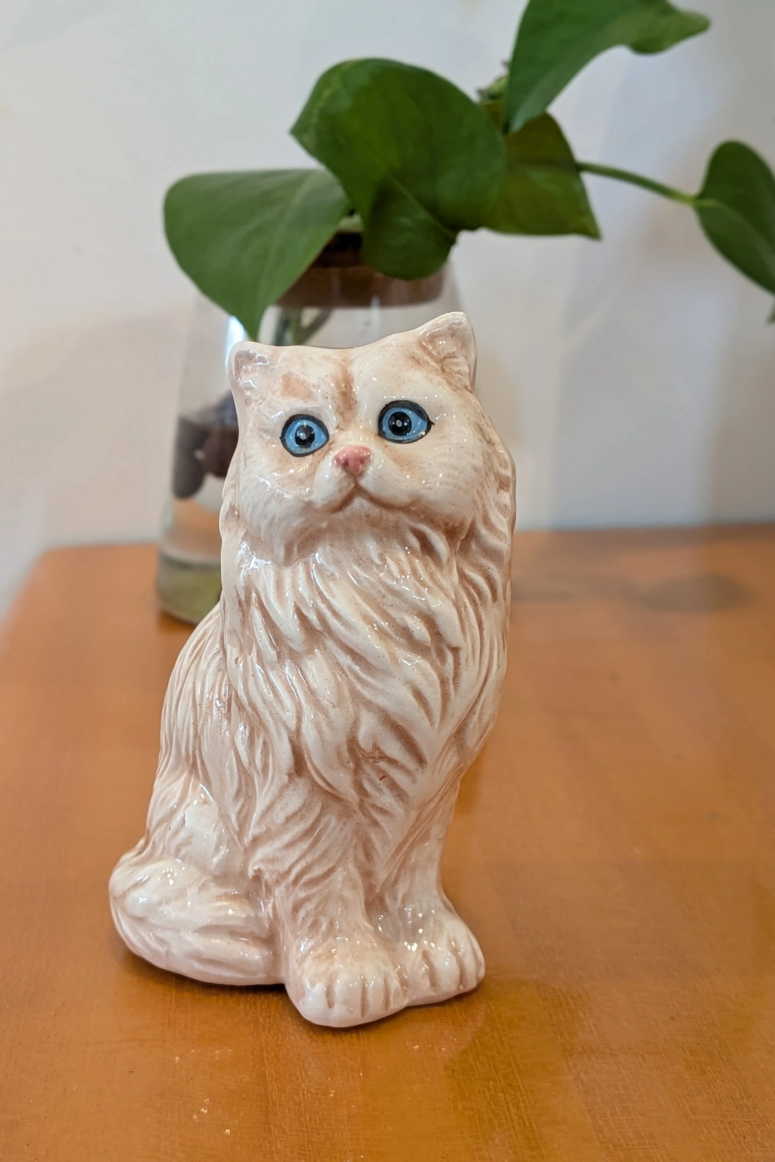 Lonesome Cat Keepsake