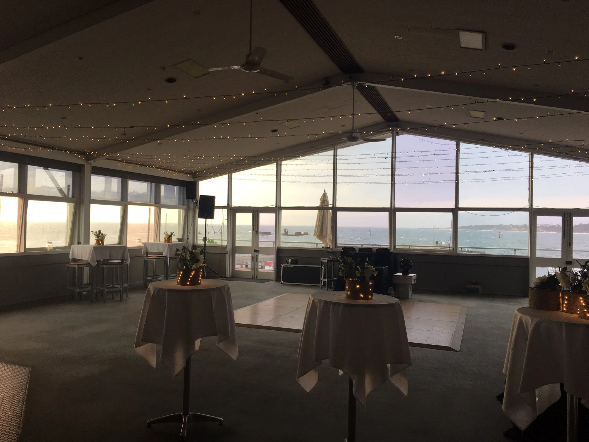 Black-Rock-Yacht-Club-Wedding-Photography-Round-Tables.jpg