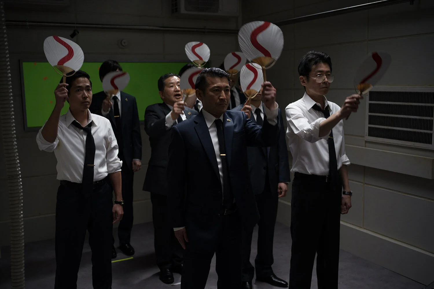 asahi salary men.jpg