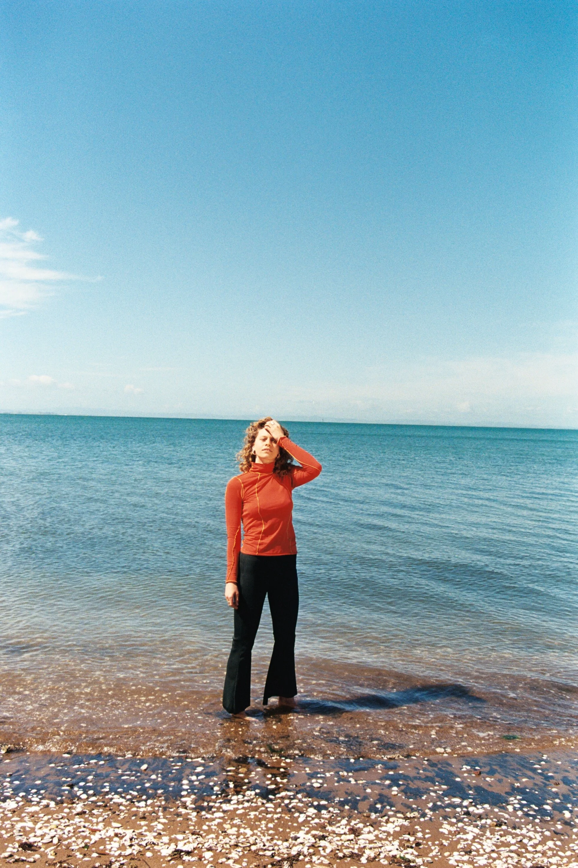 AAA011A.jpg