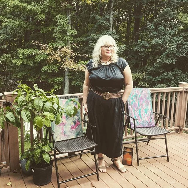 Positive update >>> . . . 
I am so sinking into detoxification with my essential oils of DDRPrime . . . 🌵Shampoo and Conditioner with doterra is ultra amazing . 
It&rsquo;s like I don&rsquo;t have to wash my hair every day. . . 
It&rsquo;s 