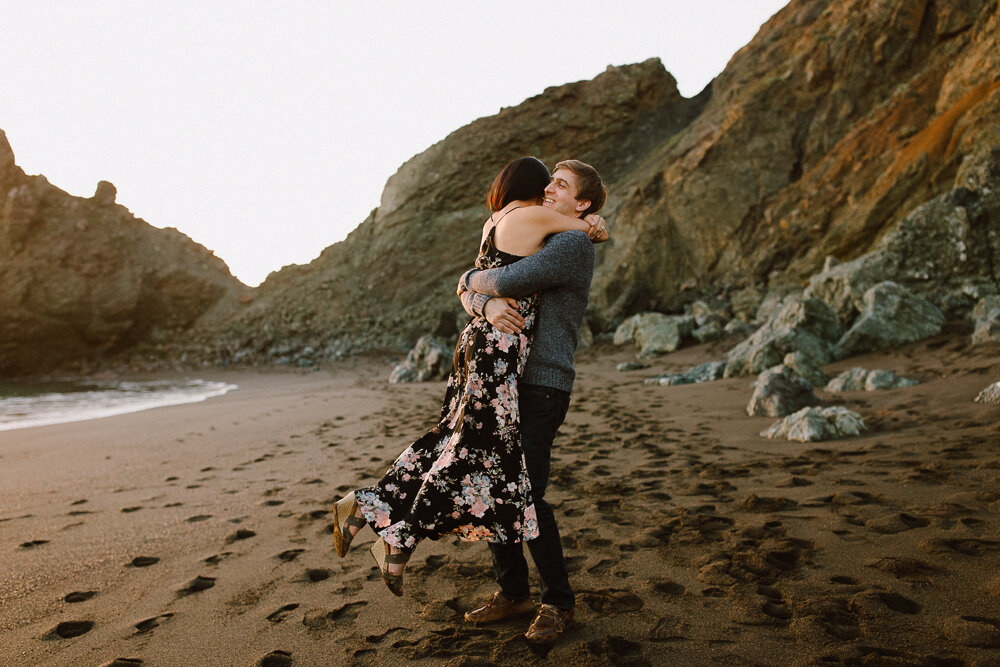 Alex & Jenny's Black Sand Beach Engagement Session | Marin Headlands