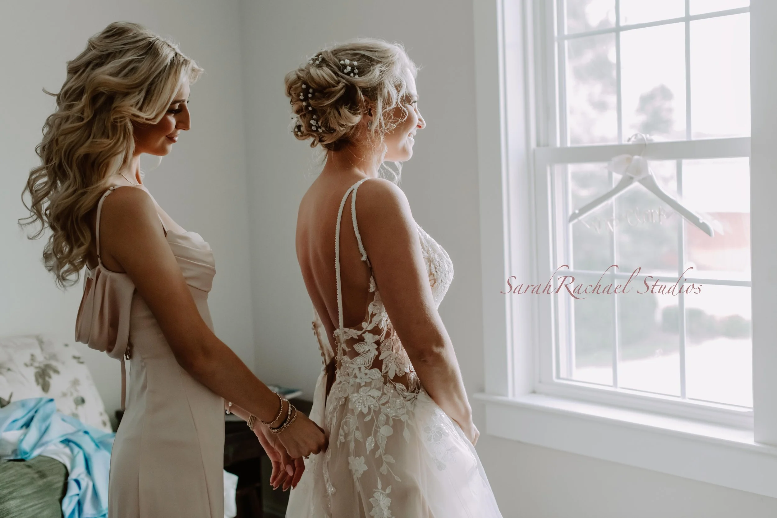 travel wedding photographer.jpg