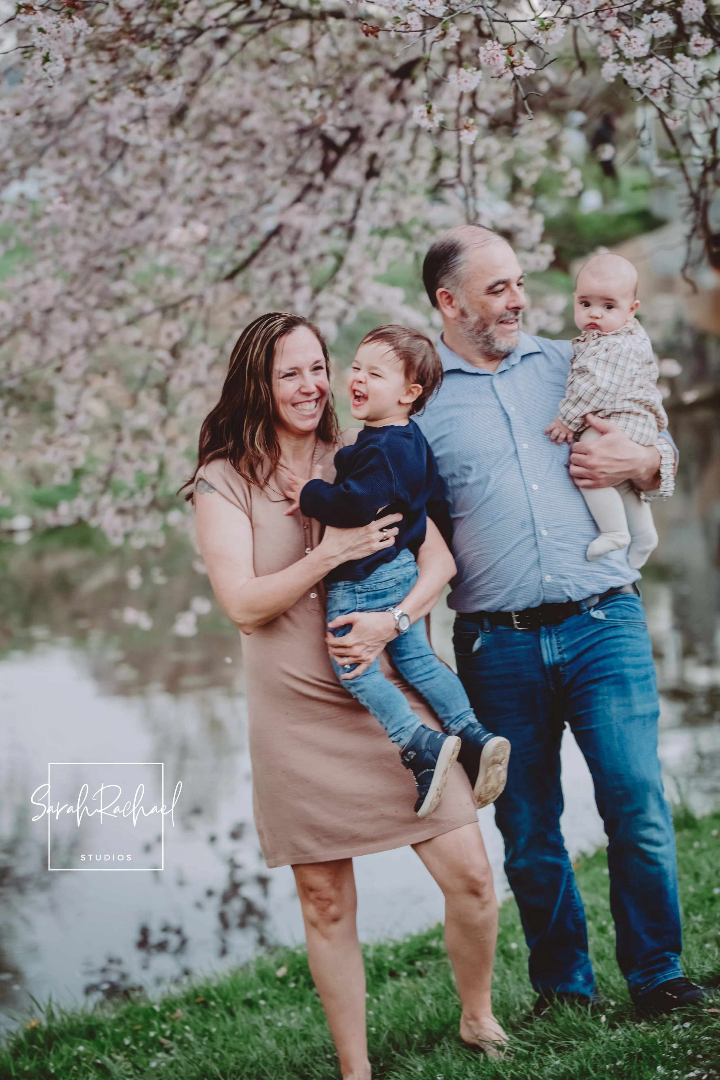 Maryland's Family Photographer : Cherry (and other Blossoms) shoot