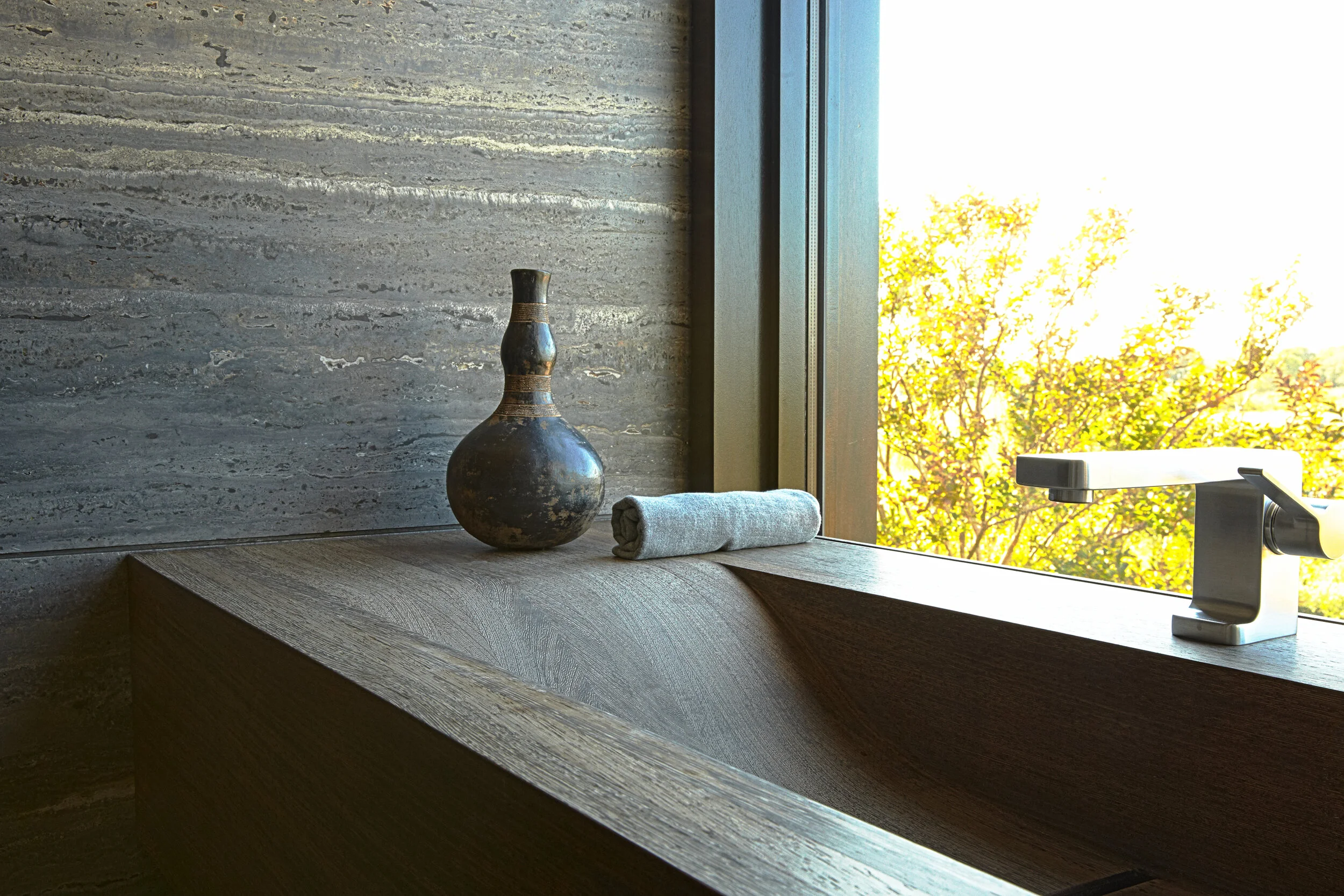 Powder_Room_Detail_HDR2.jpg