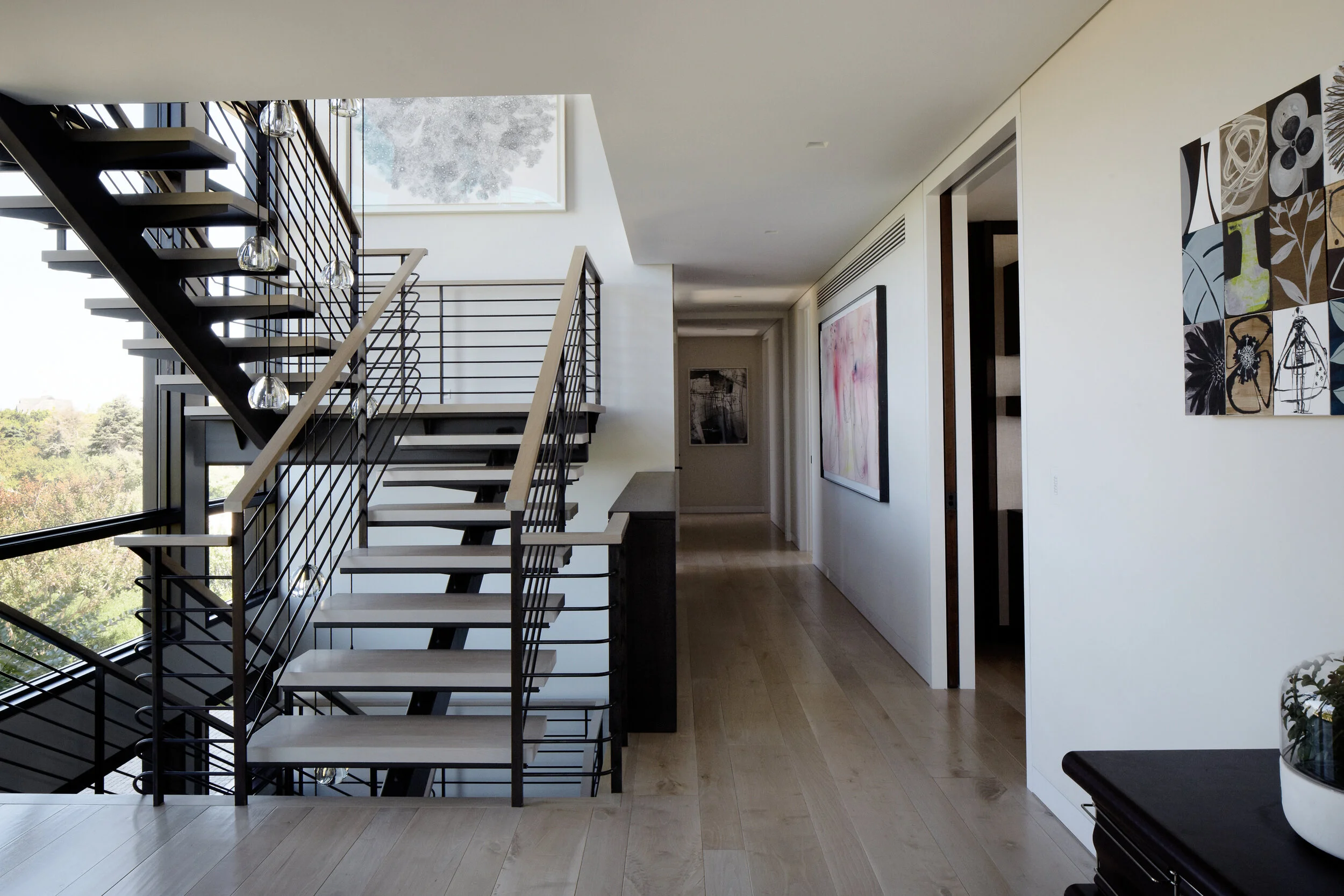 WA_OSullivan_Schwartz_Hallway_352_Highlight.jpg