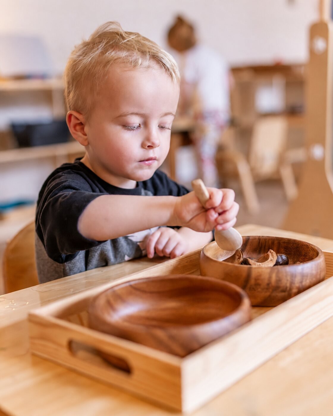 23-wooden-tray-work.jpg