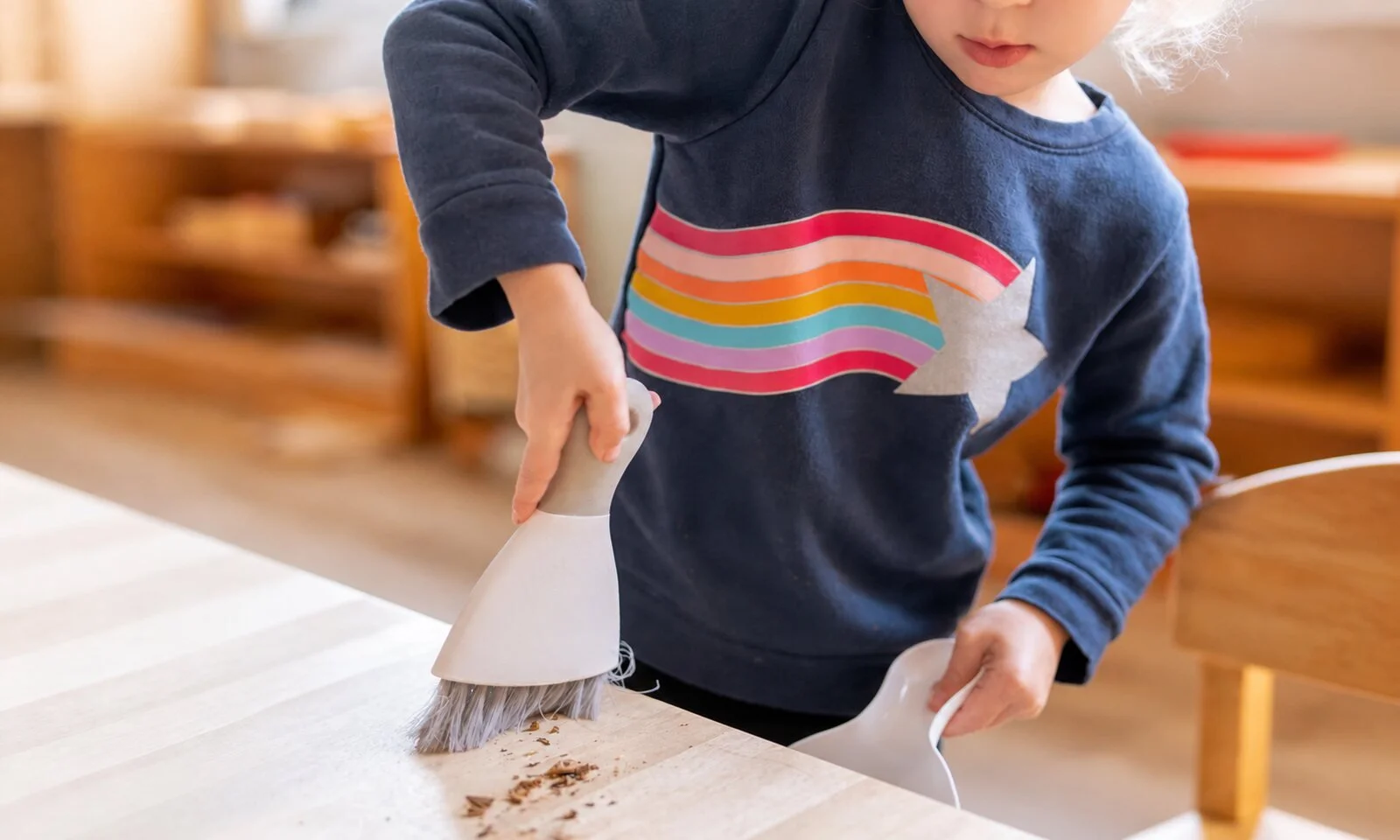 05-table-cleaning.jpg