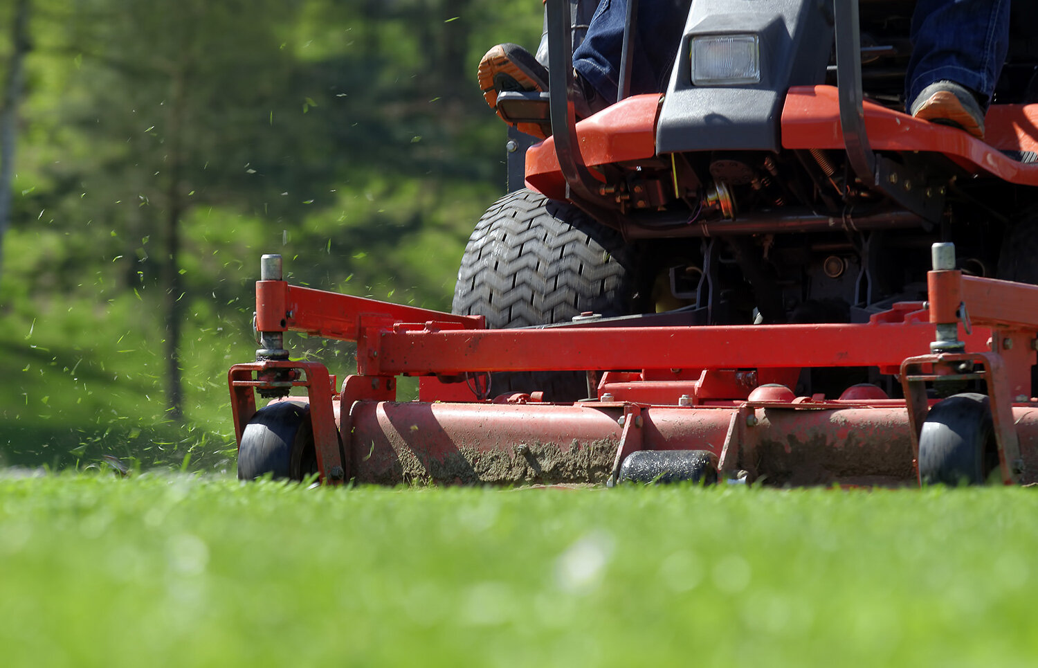 Grounds Maintenance Hereford Herefordshire