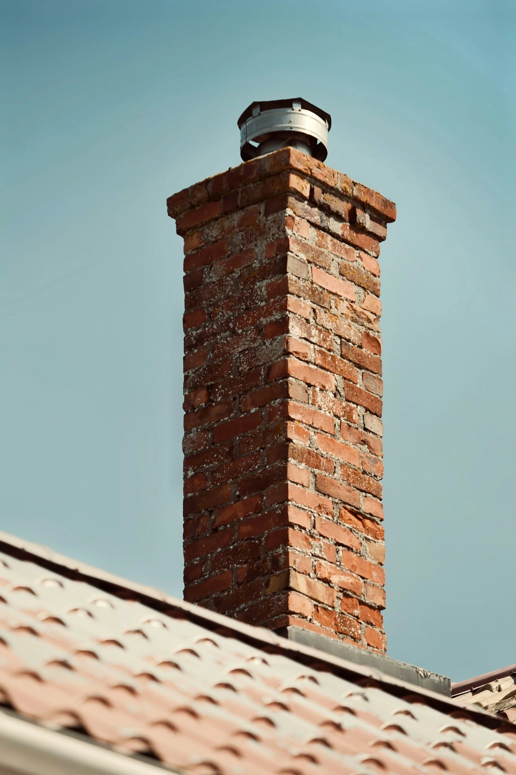 Philadelphia Roof Replacement: What Every Homeowner Needs to Know Before Signing a Contract