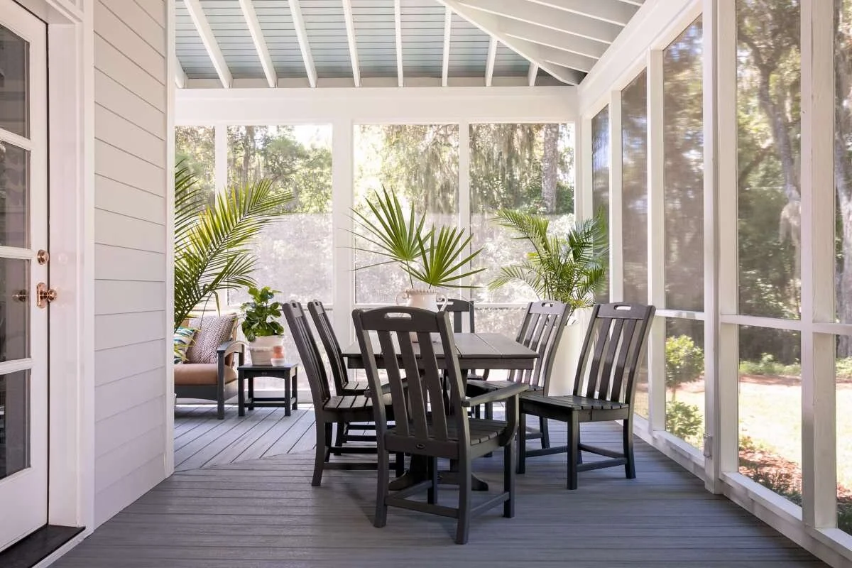 Decking 101 - What Type of Decking Should I Choose? 